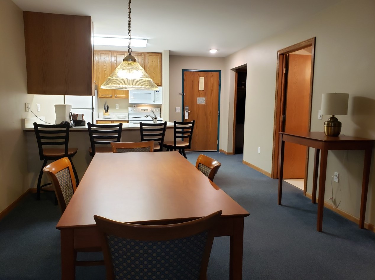 111 Center St #220, Lake Geneva, WI 53147