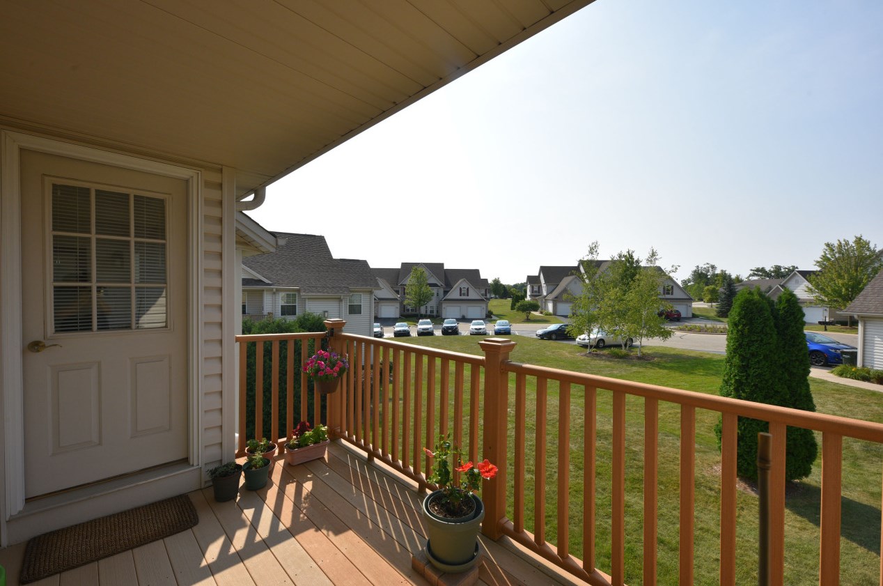 1729 Woodland Way #404-3, Slinger, WI 53086