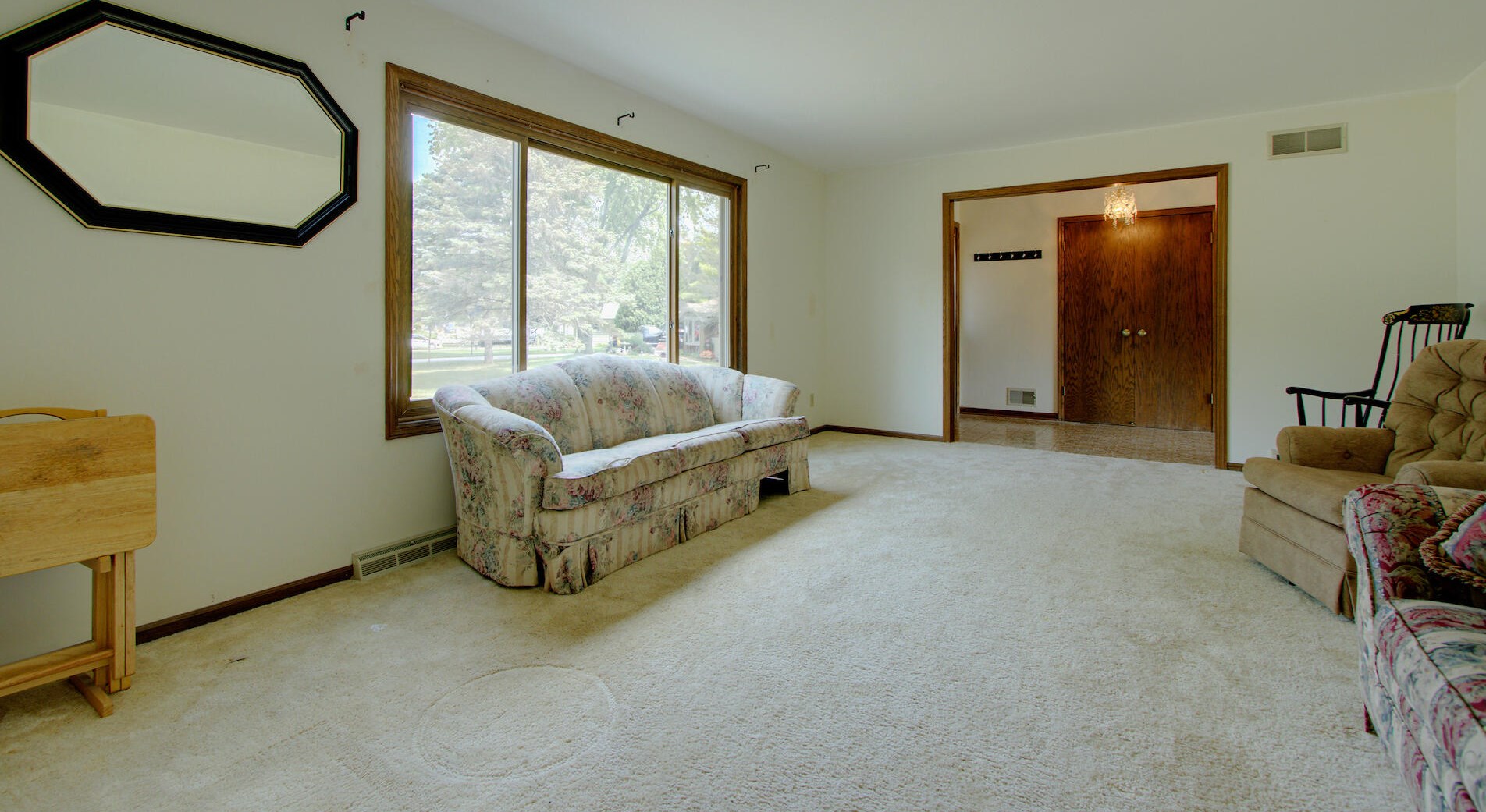 4100 Alpine Cir, Brookfield WI  53005-1410 exterior