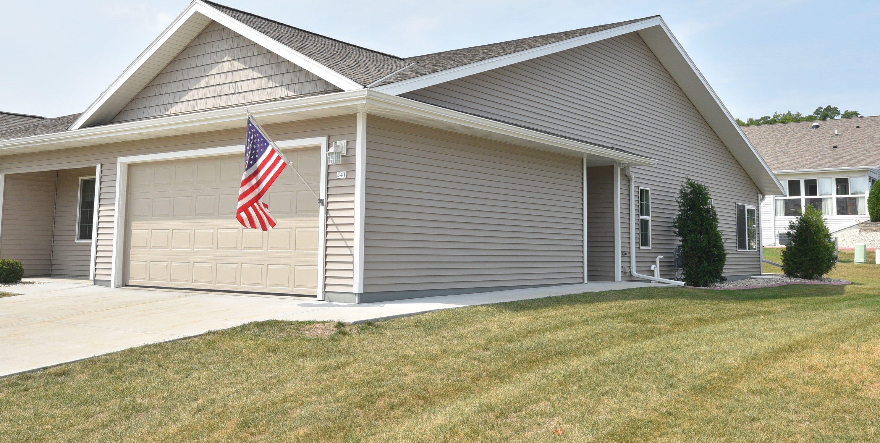 341 Novak St, Hartford, WI 53027-8416