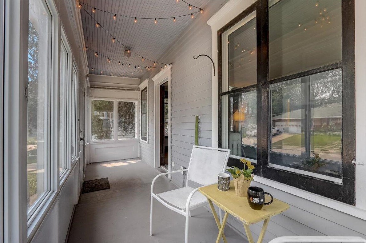 116 La Salle St, Waukesha, WI 53188