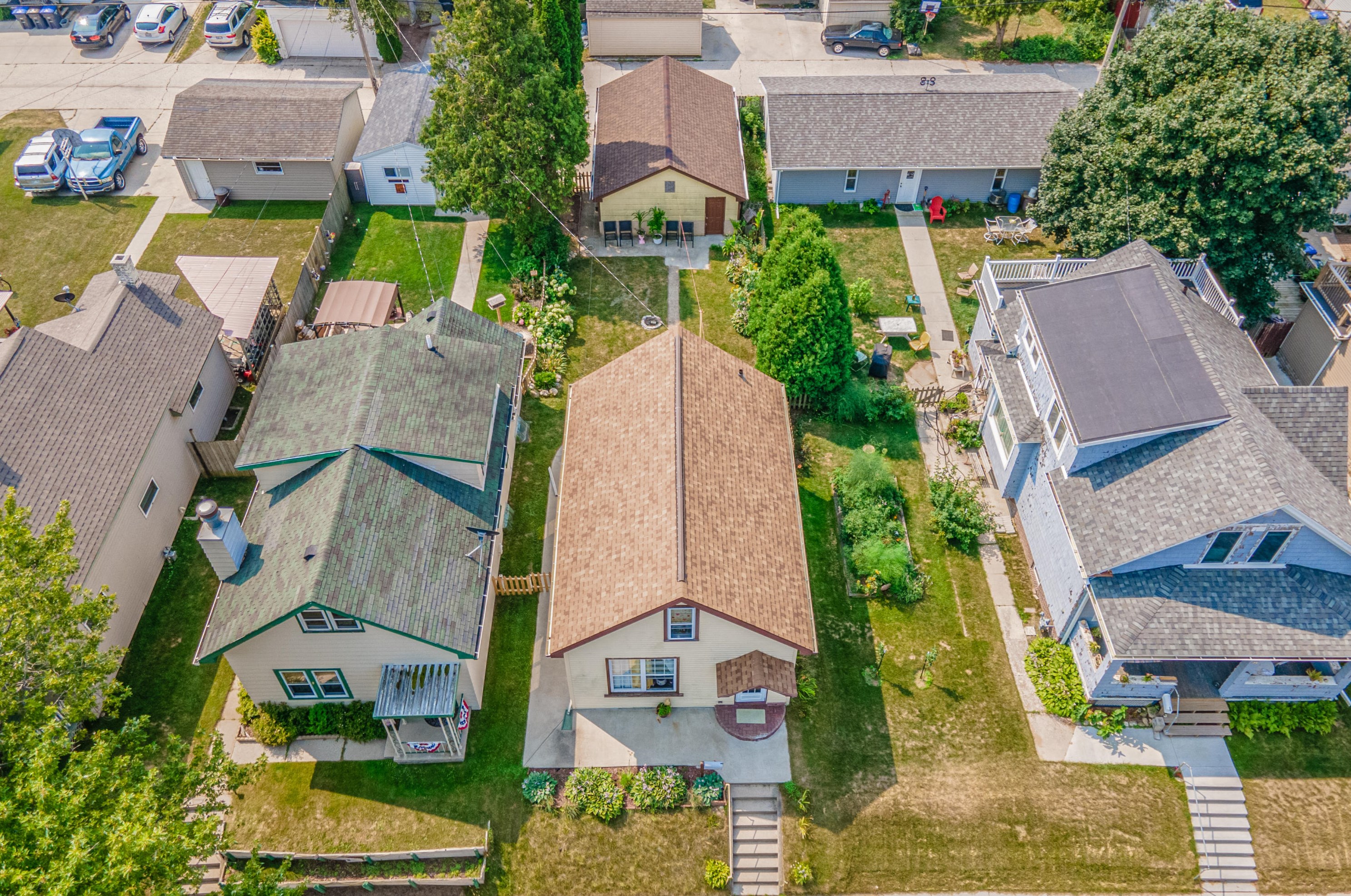 919 Dillingham Ave, Sheboygan, WI 53081-6031