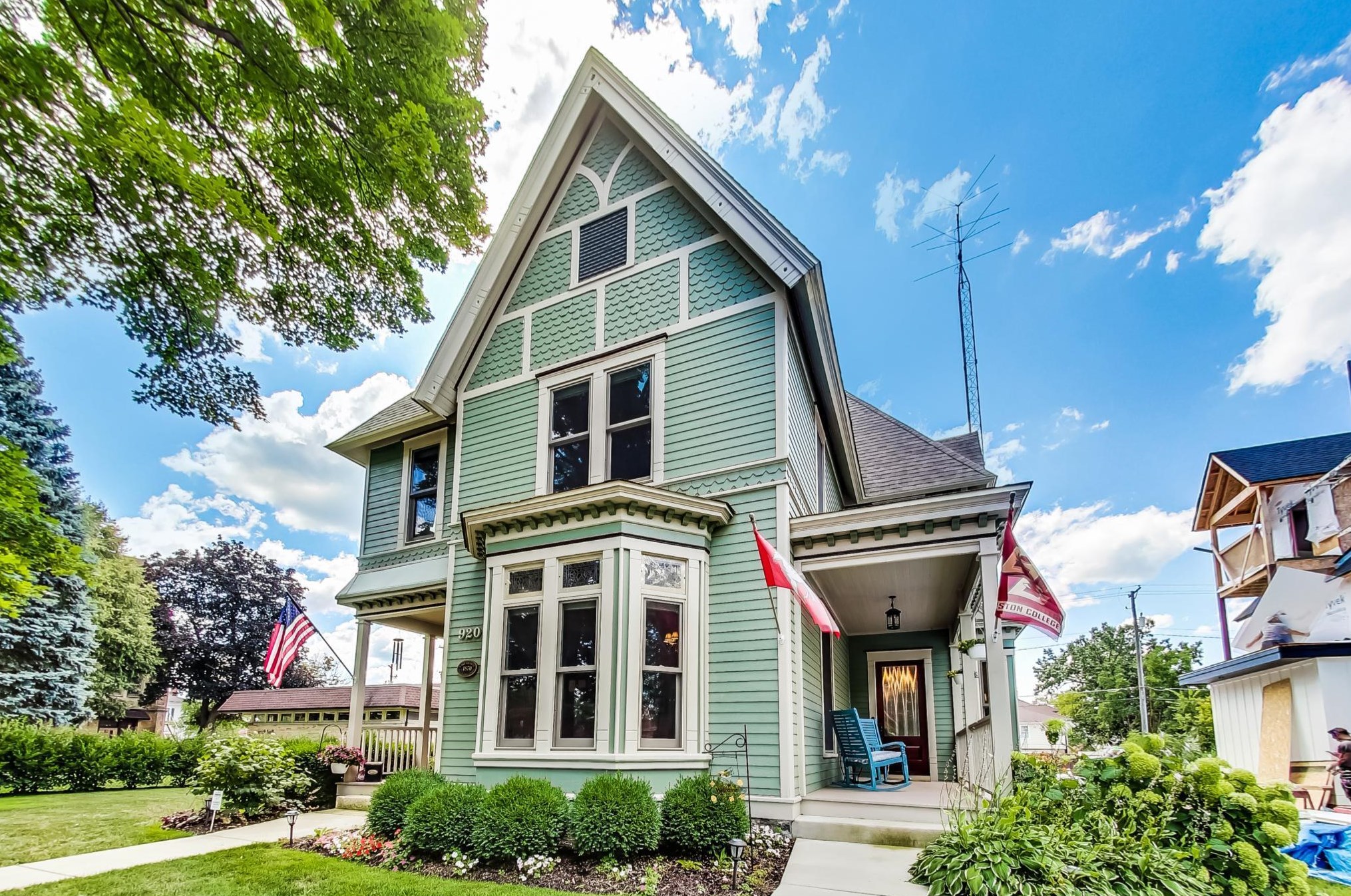 920 Geneva St, Lake Geneva, WI 53147