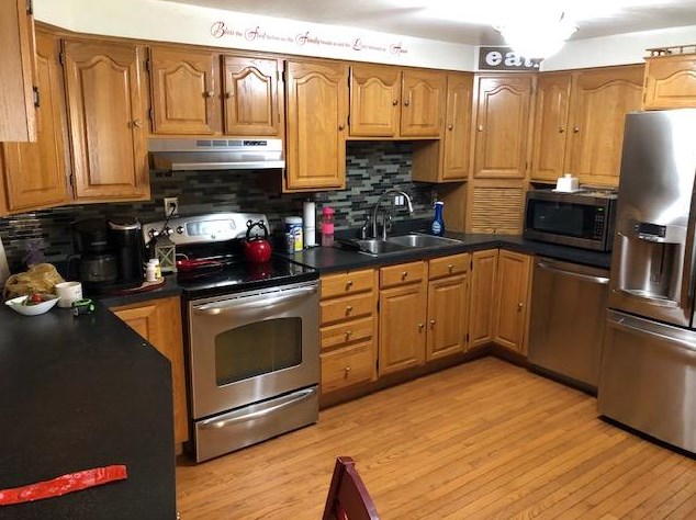 1420 Kaby Ave, Crivitz, WI 54114