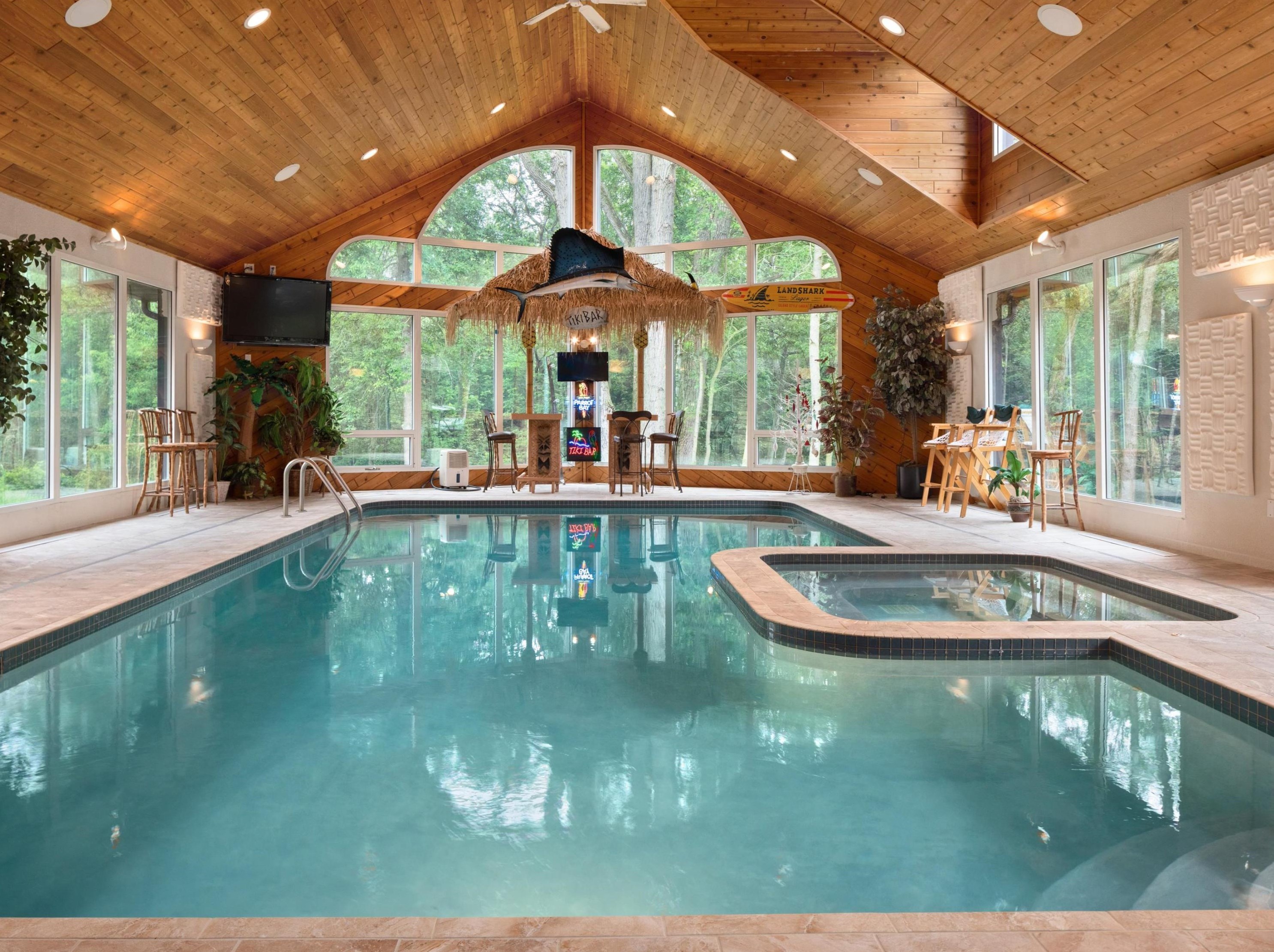 9435 Ravine Dr, Two Rivers, WI 54241