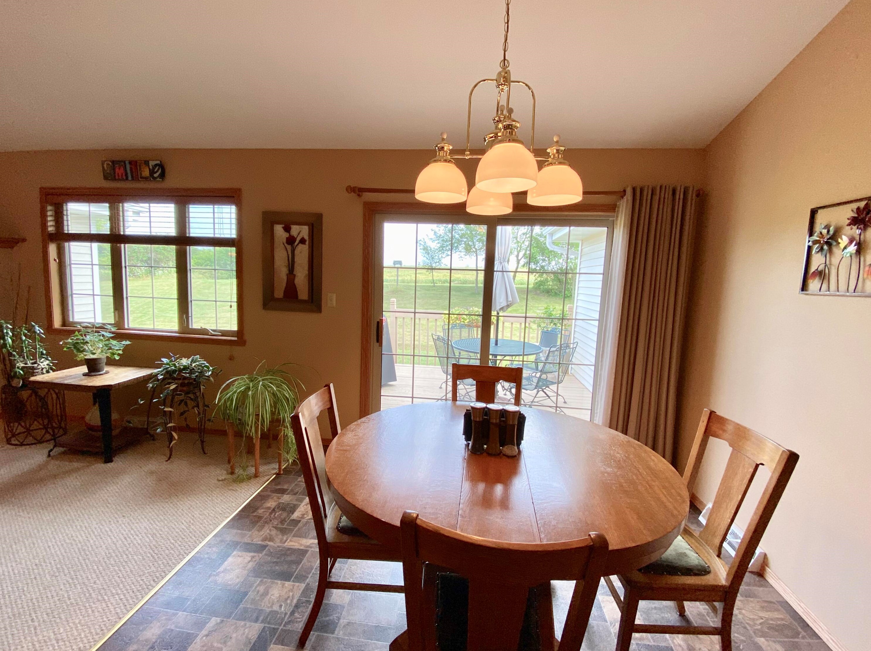 1117 York St, Oak Creek WI  53154-3728 exterior