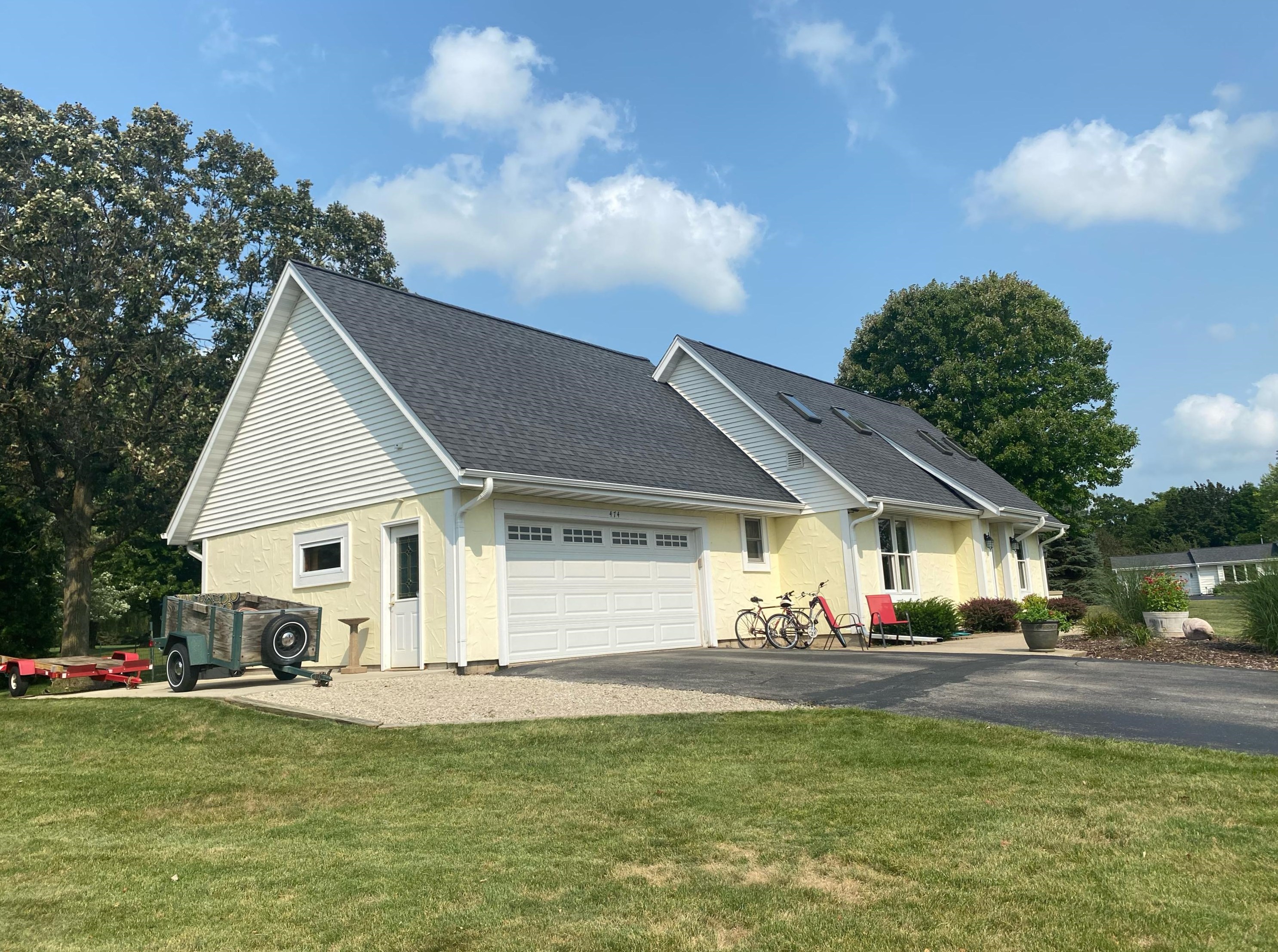 474 Herford Dr, Wales, WI 53183