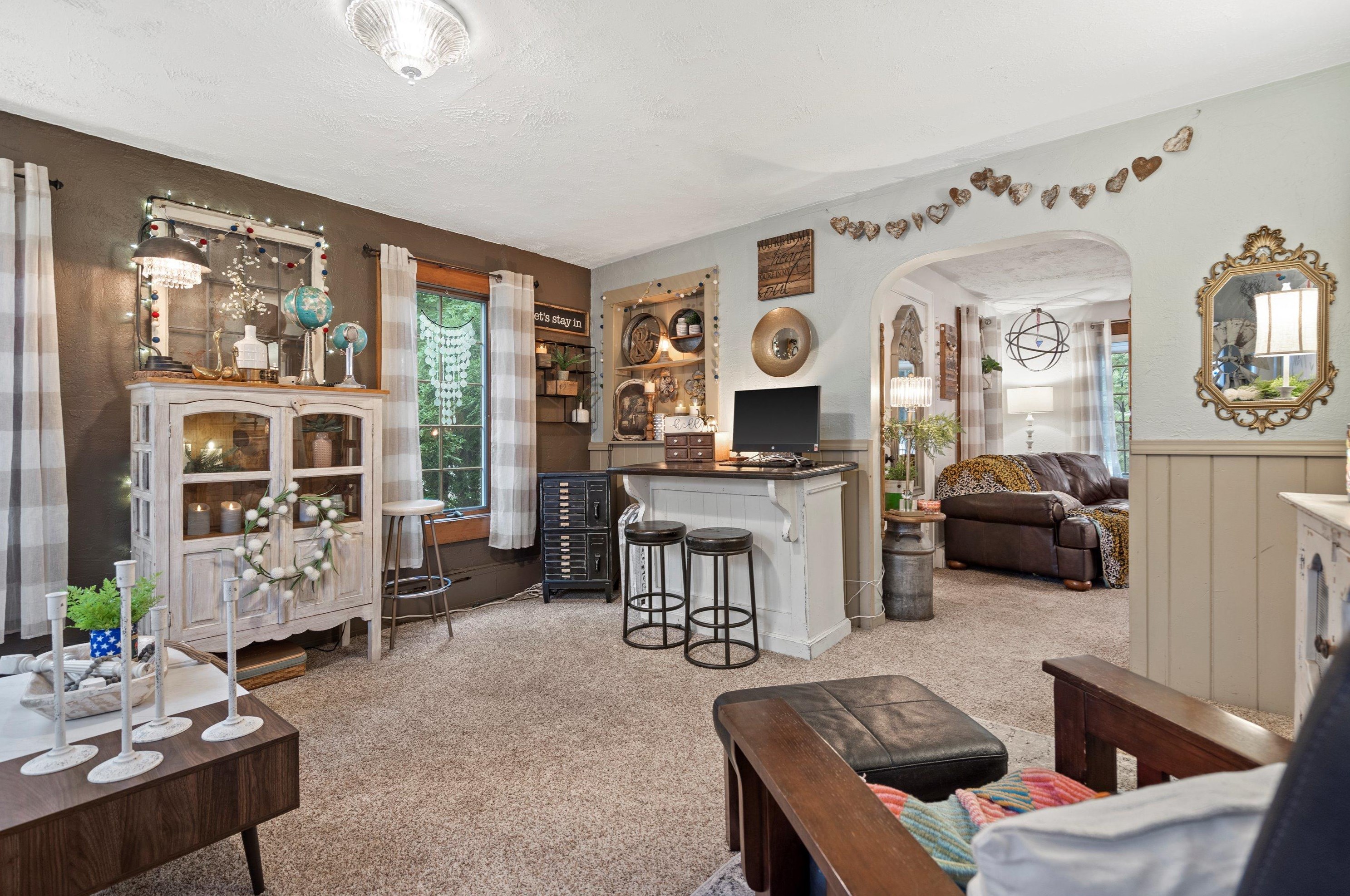 1000 N Greenfield Ave, Waukesha, WI 53186