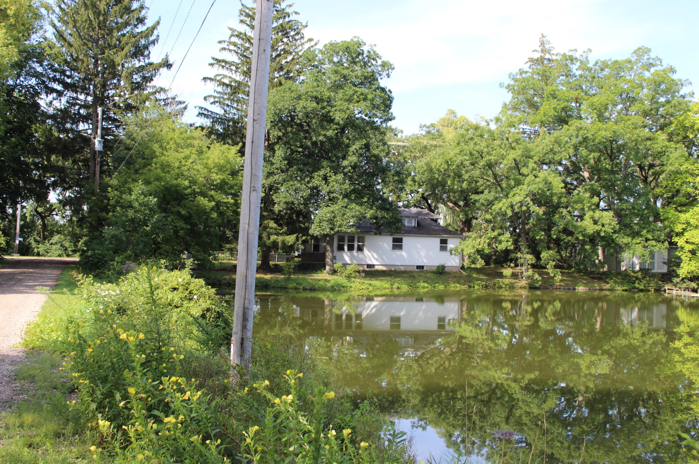 10 Nevada Ave, Lyons, WI 53105-9566