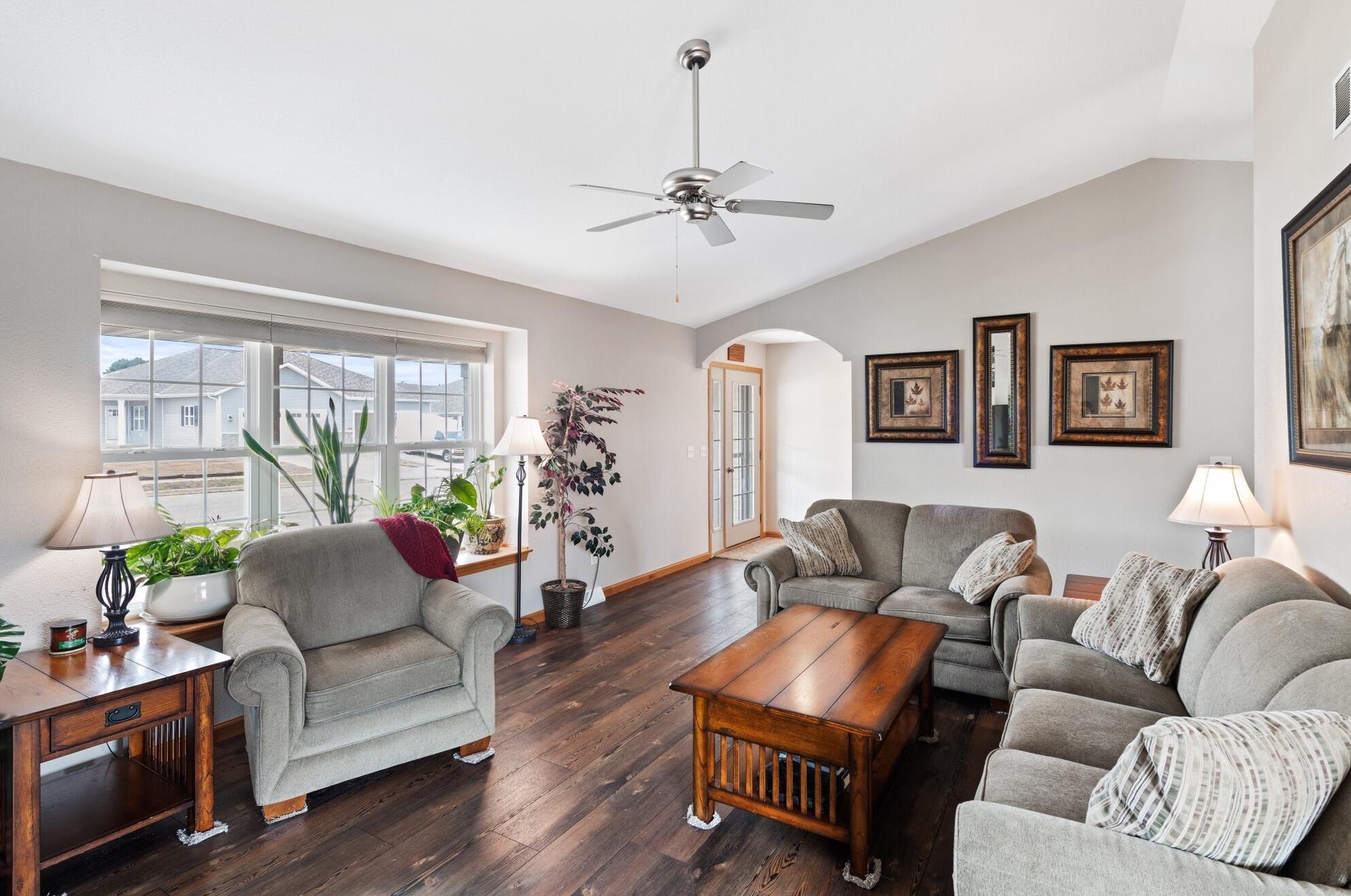 1225 Daisy Dr, West Bend, WI 53090