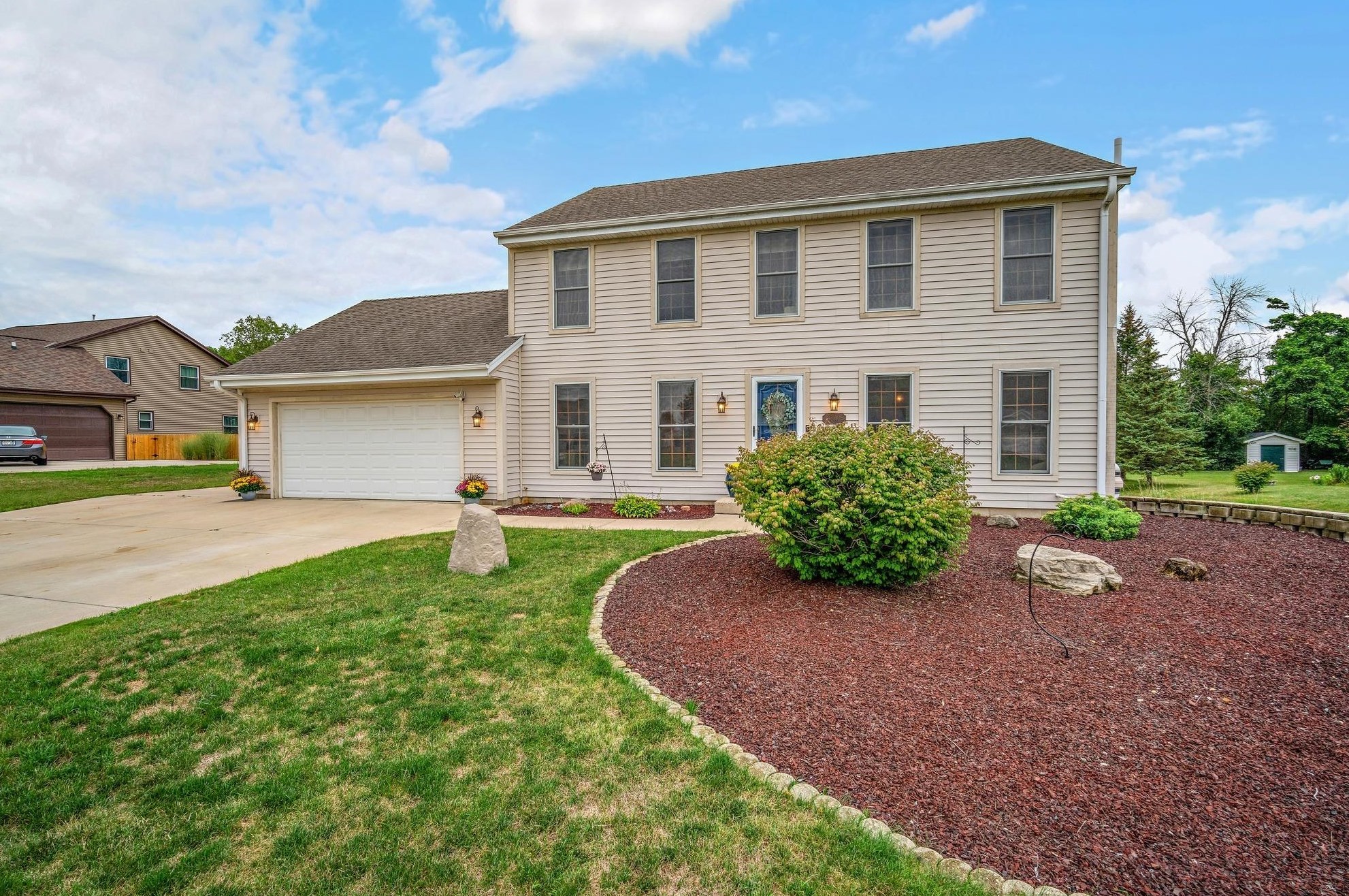 26632 Richard Dr, Waterford, WI 53185