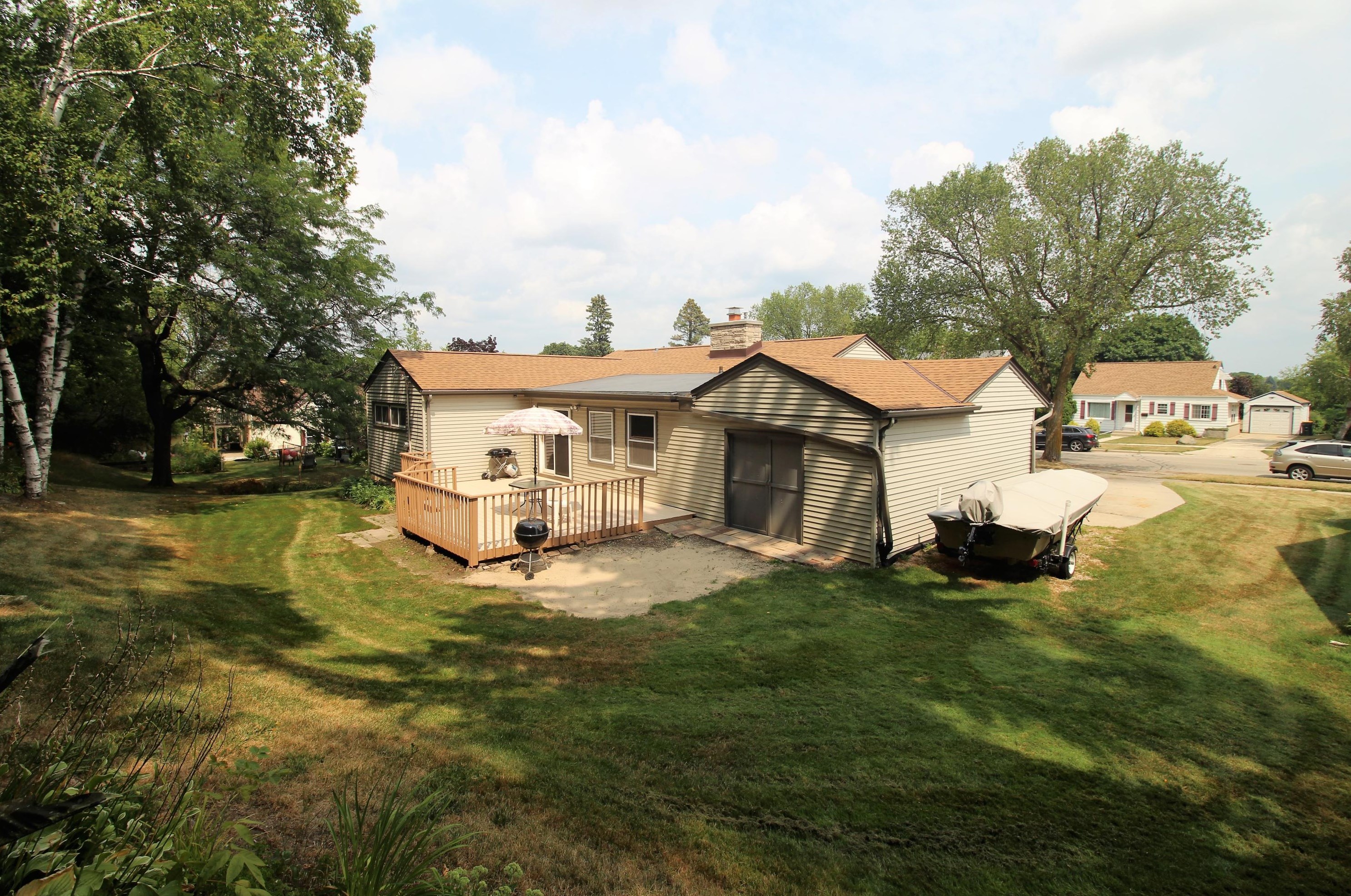 750 S 7th Ave, West Bend, WI 53095