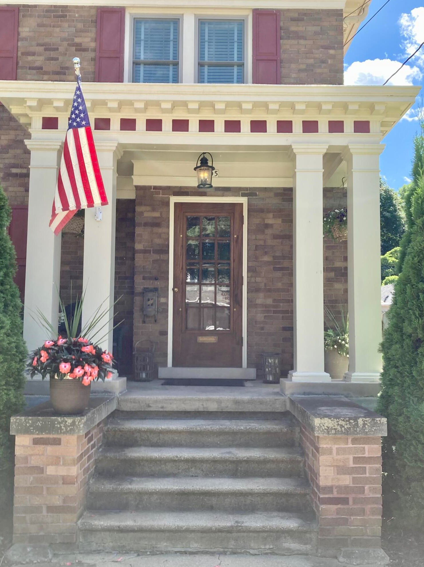 1605 26th St, Two Rivers, WI 54241