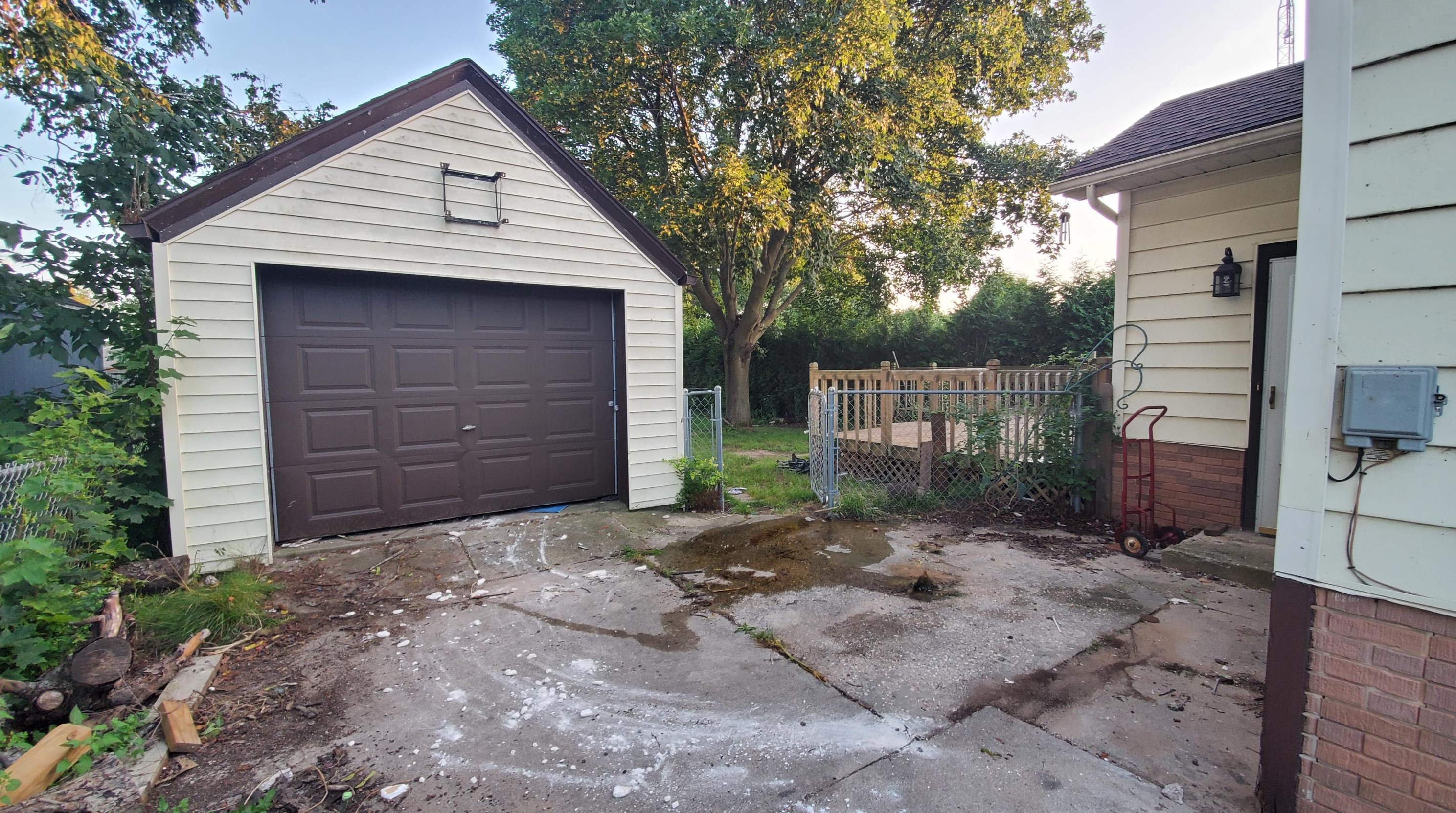 807 24th St, Two Rivers, WI 54241