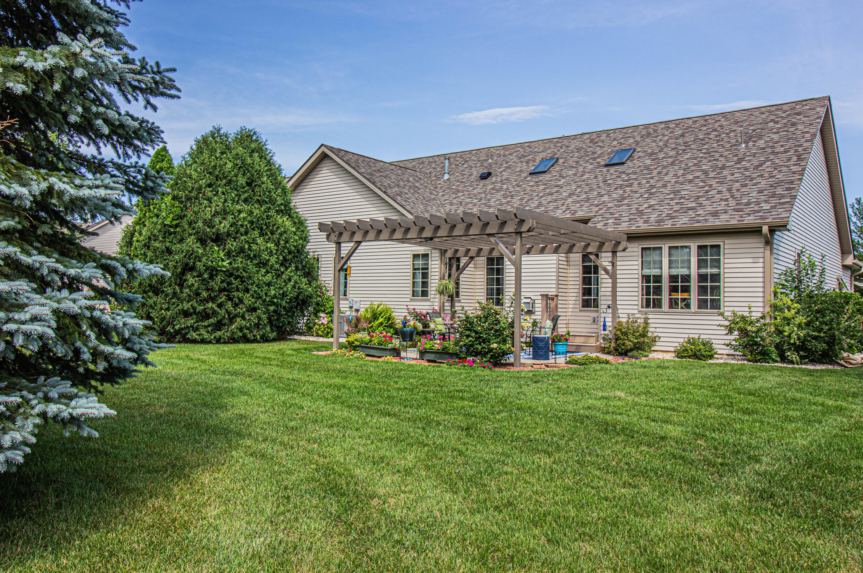 4817 Kingdom Ct, Racine, WI 53402-9416