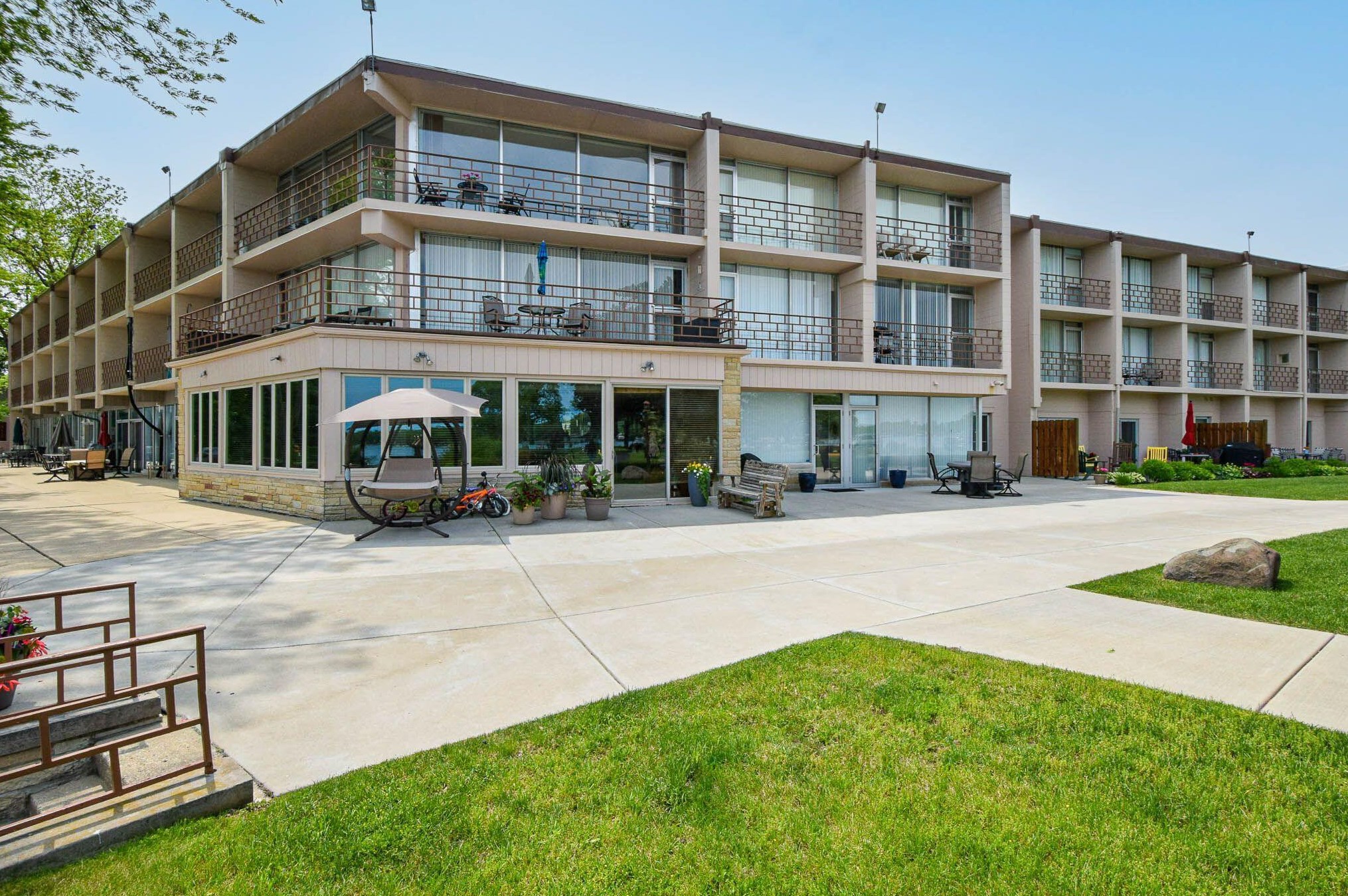 3405 S Browns Lake Dr #32, Lyons, WI 53105