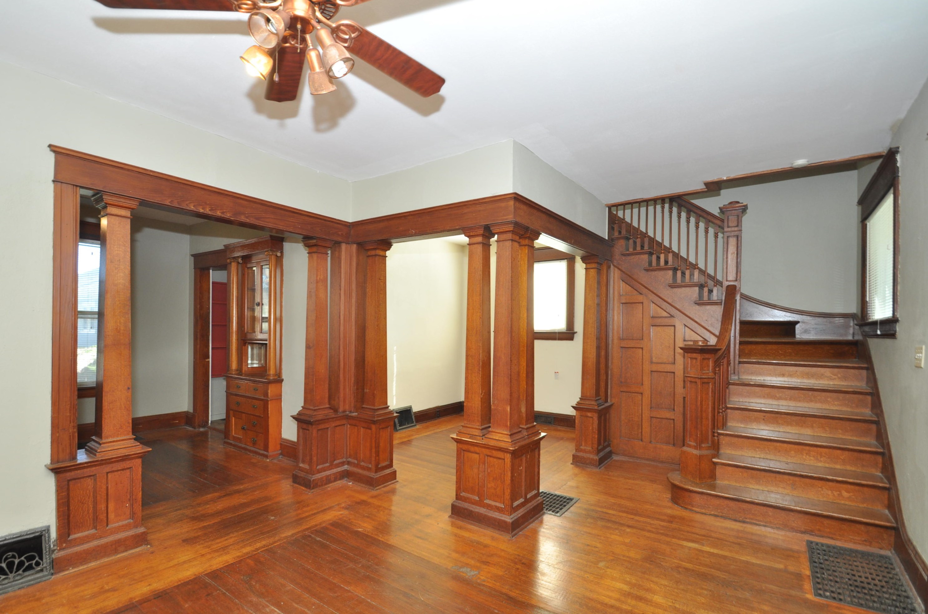 1519 Taylor Ave, Racine, WI 53403-2117
