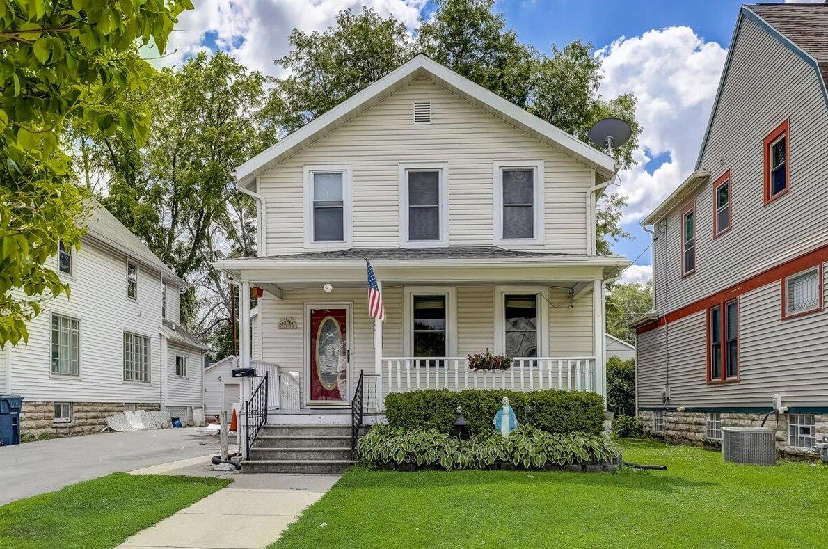276 4th St, Fond du Lac, WI 54935
