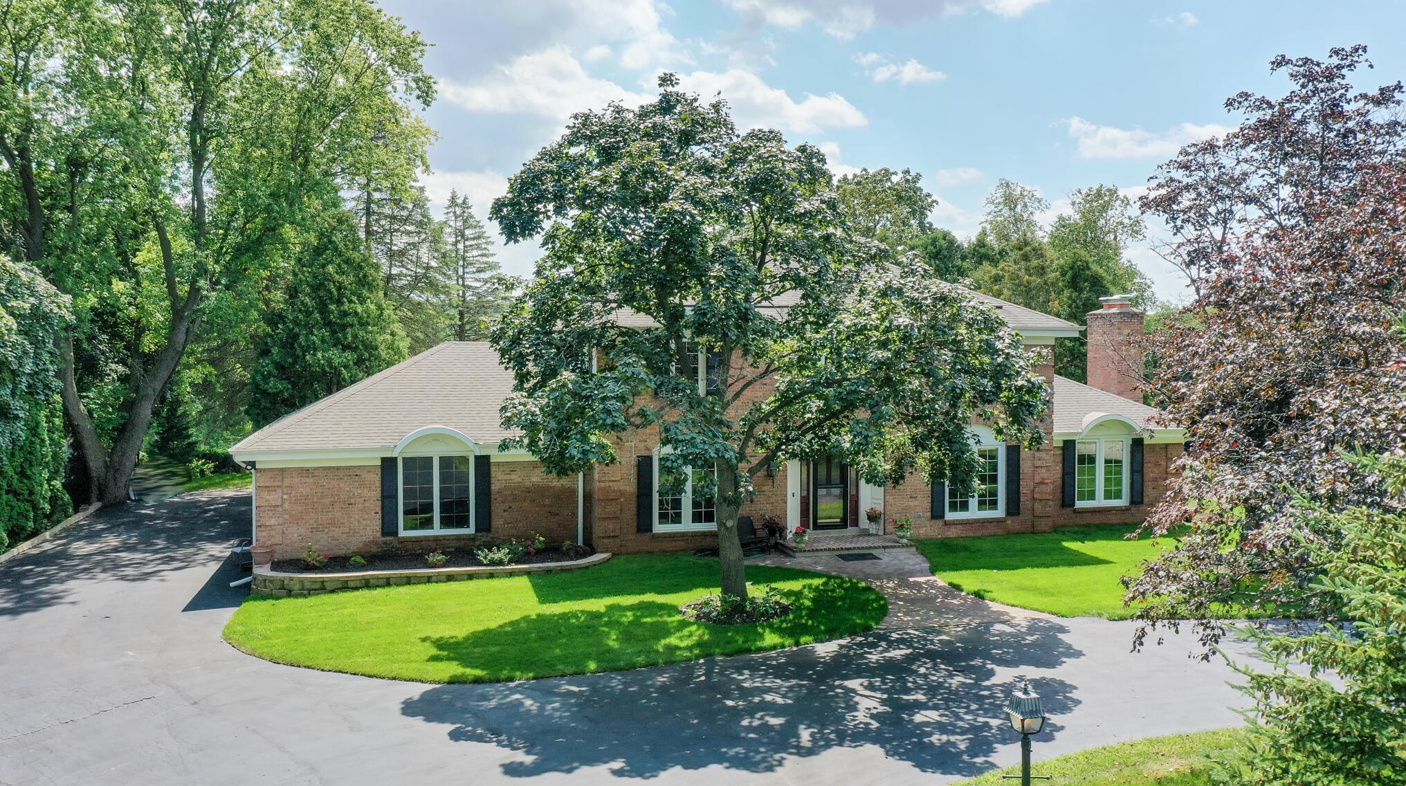 15165 W Burleigh Rd, Brookfield, WI 53005