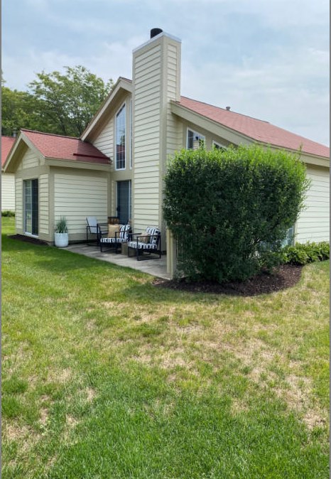 1701 Cottage Dr, Lake Geneva, WI 53147