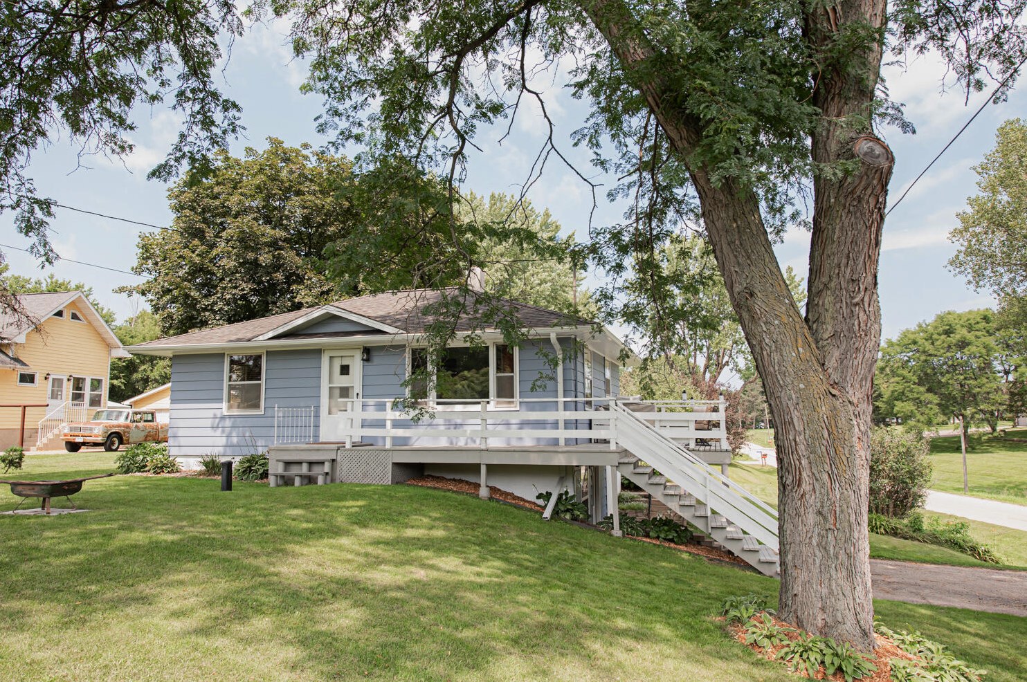 16469 Denzer Rd, Minnesota City, MN 55959-4059