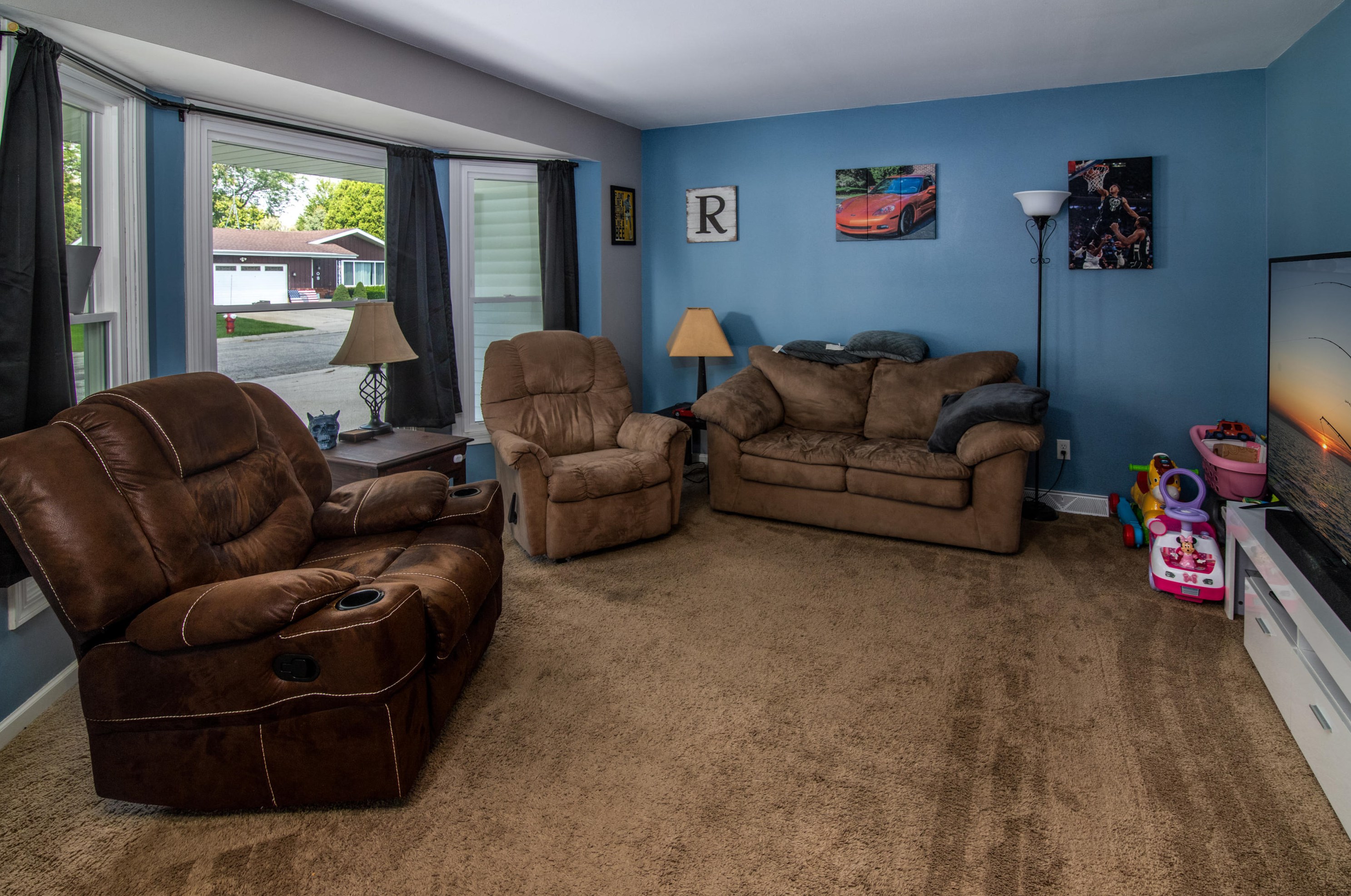 411 Dorothy Pl, Watertown, WI 53094