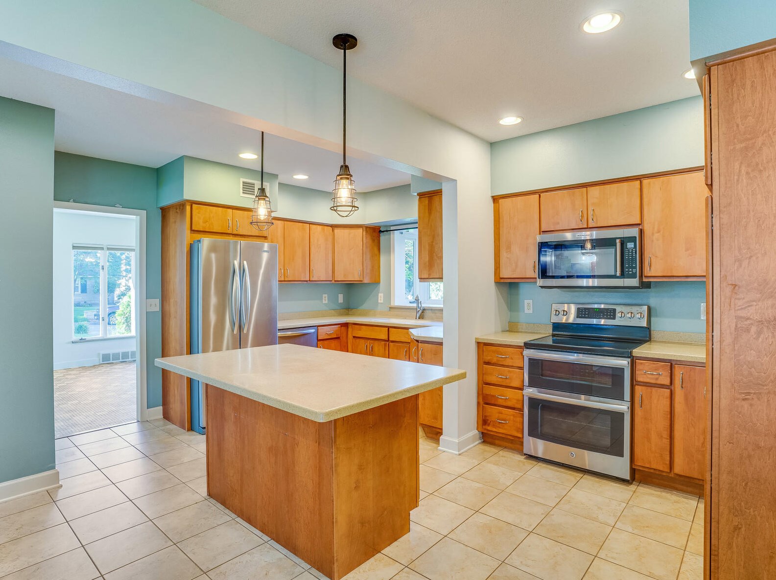 2635 Schubert Pl, La Crosse, WI 54601