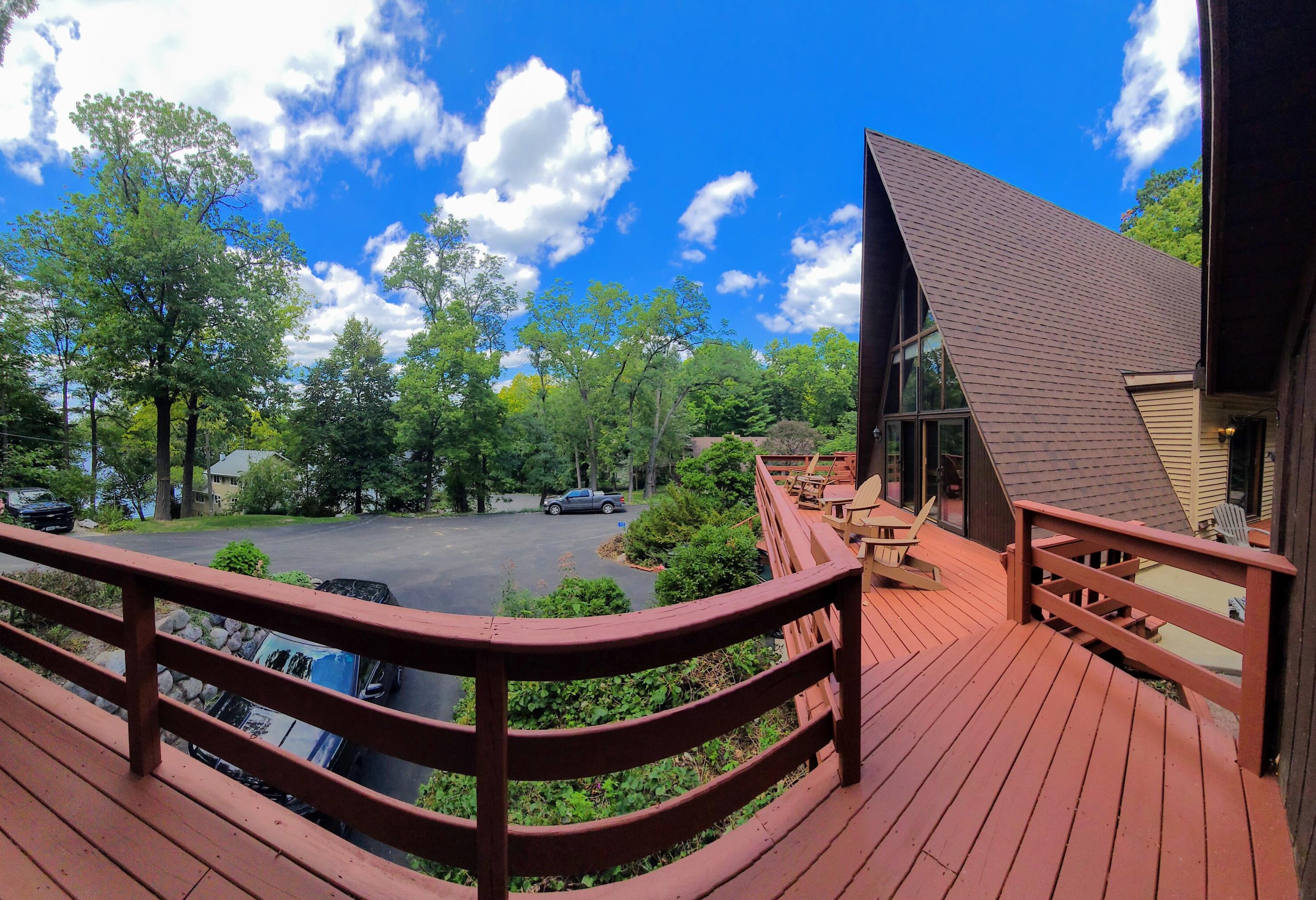 2053 E Lake Shore Dr, Twin Lakes, WI 53181