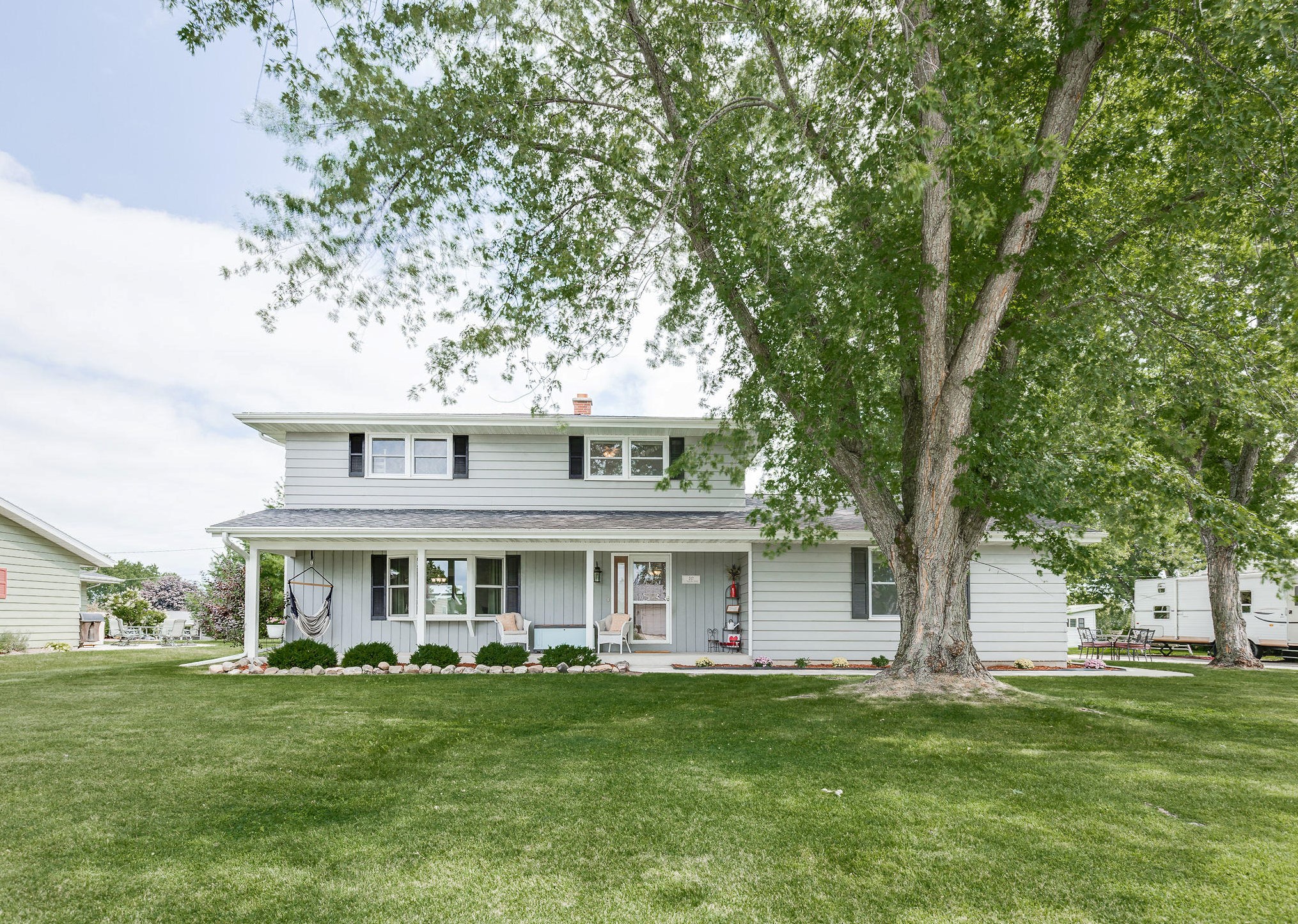 317 Pershing St, Sheboygan WI  53083-1250 exterior