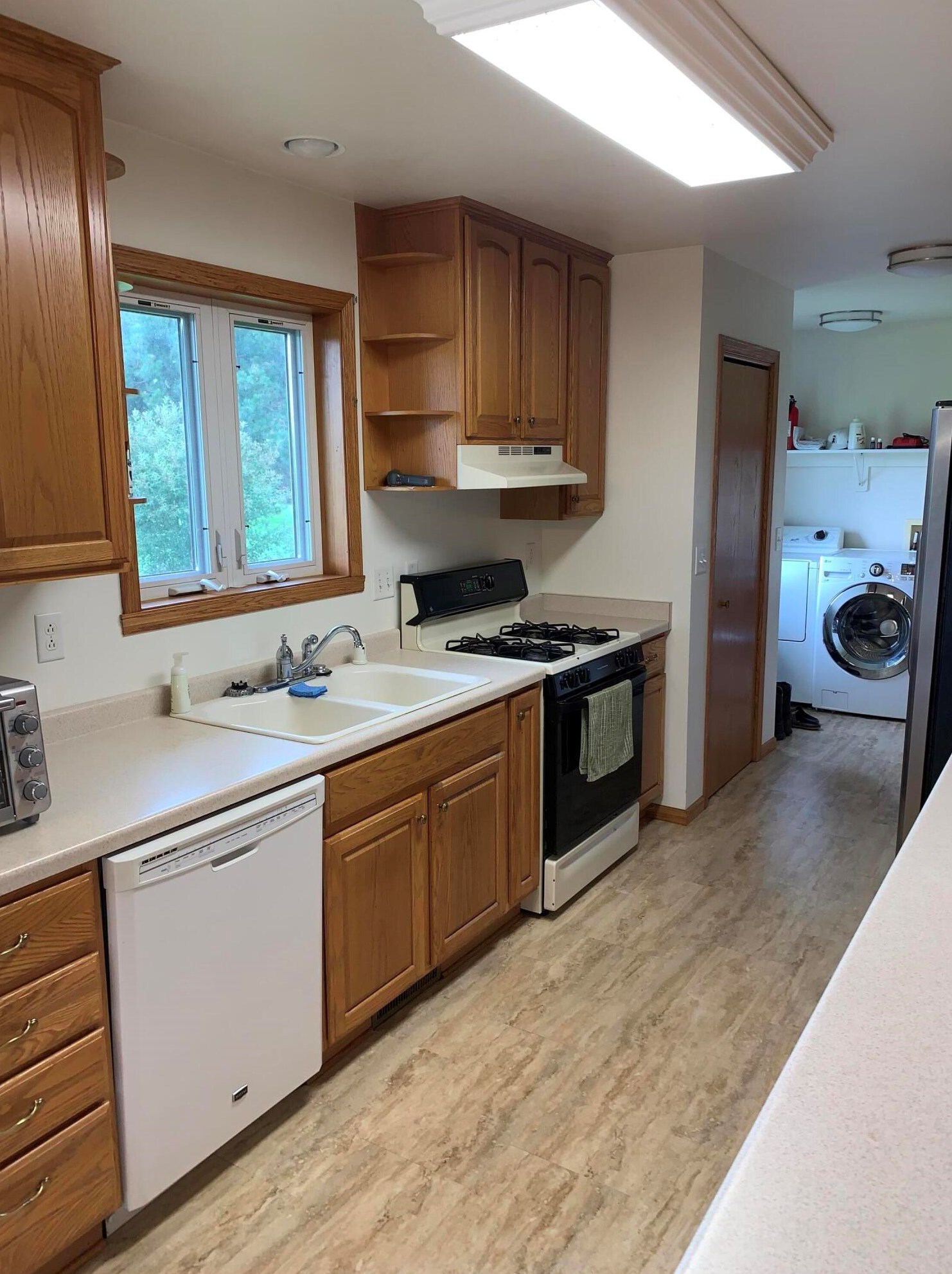 439 Oak Spring Dr, Knowles, WI 53048
