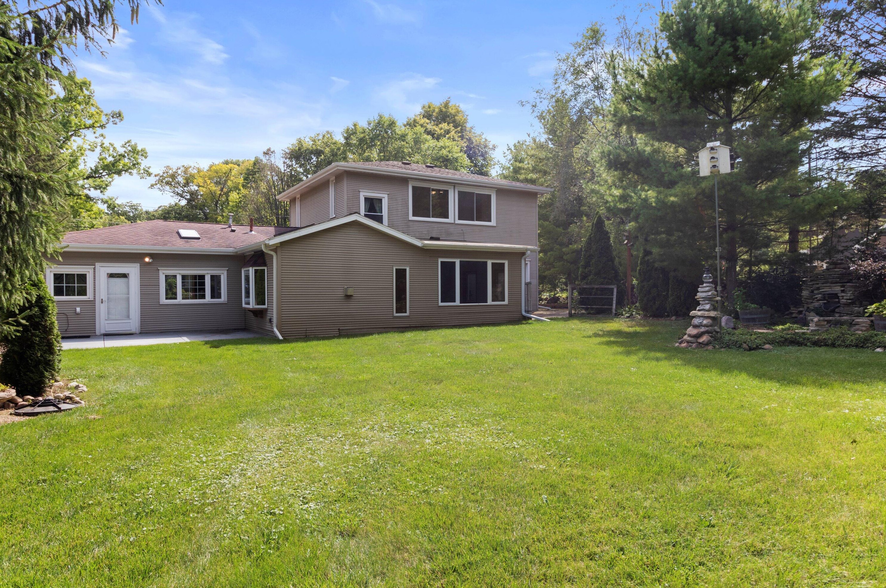 4326 Mona Park Rd, Racine WI  53405-1209 exterior