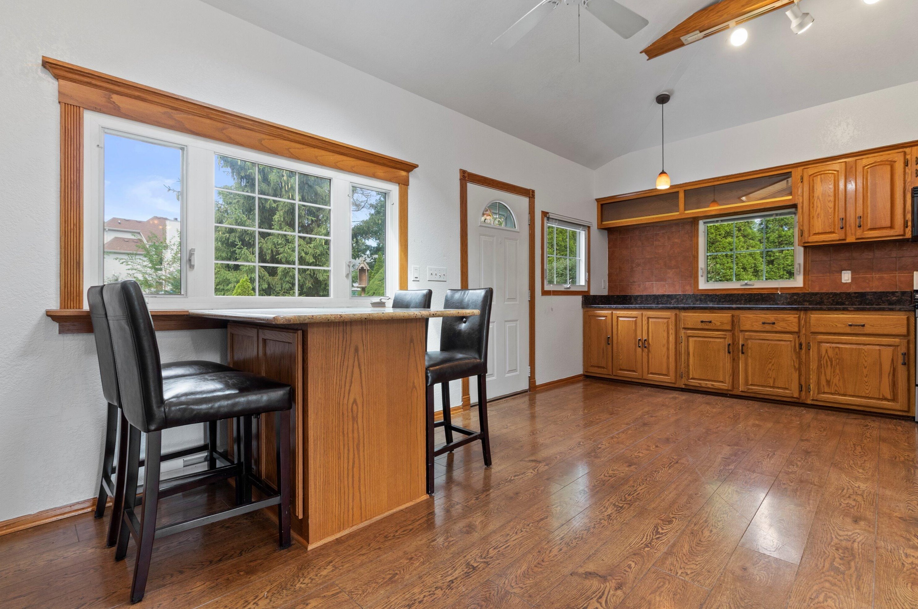 4326 Mona Park Rd, Racine WI  53405-1209 exterior