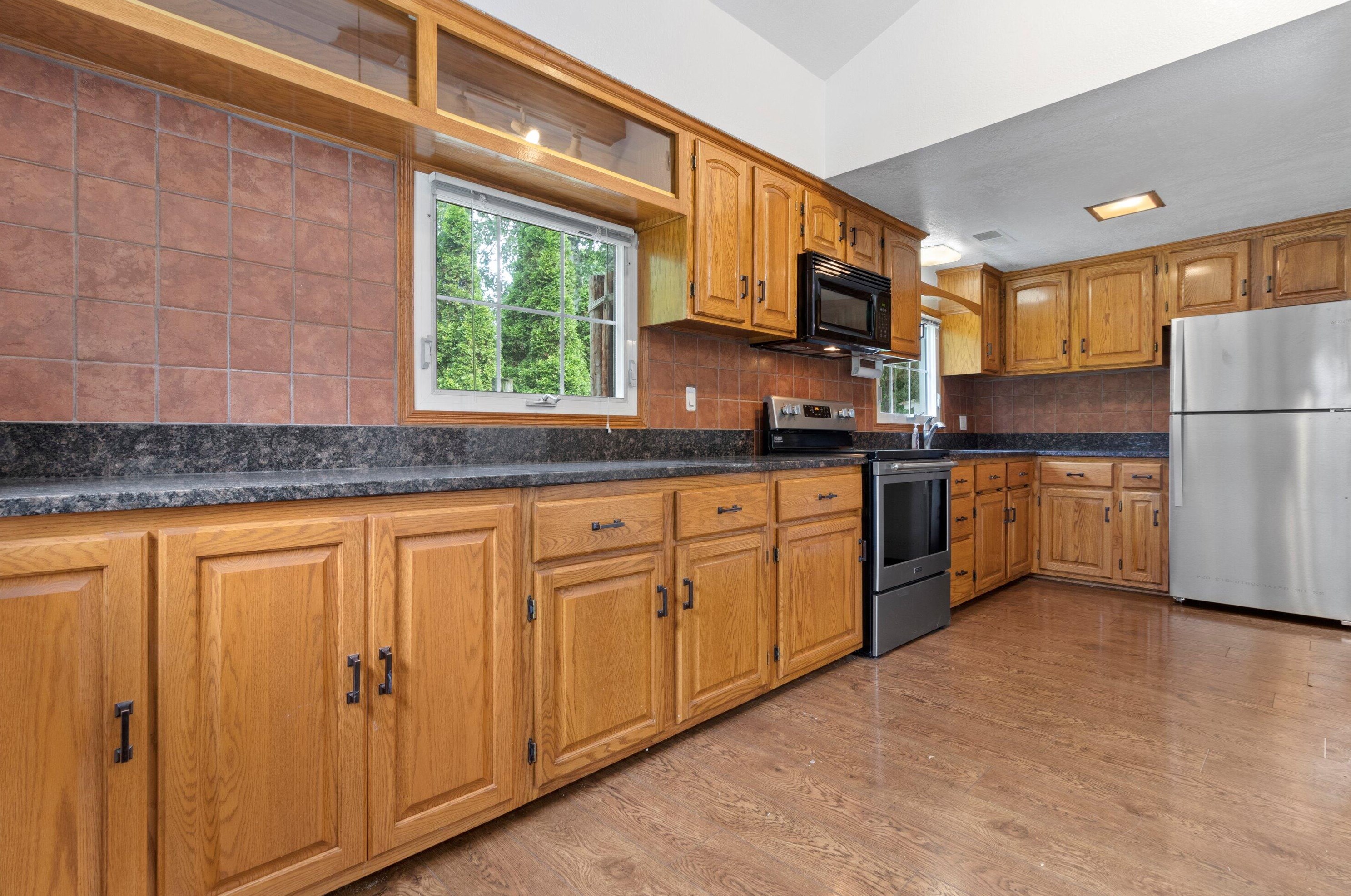 4326 Mona Park Rd, Racine WI  53405-1209 exterior