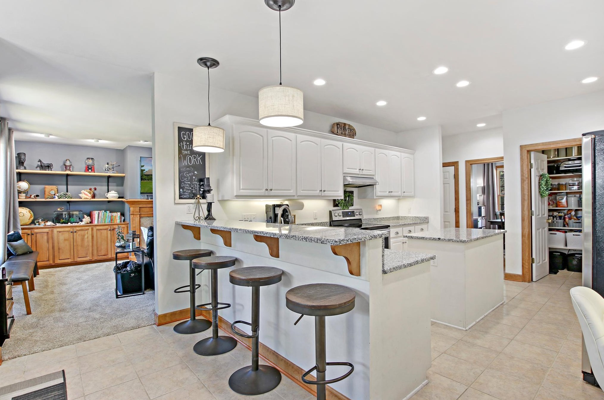 4657 Weatherwood Ln, Racine WI  53403-4442 exterior