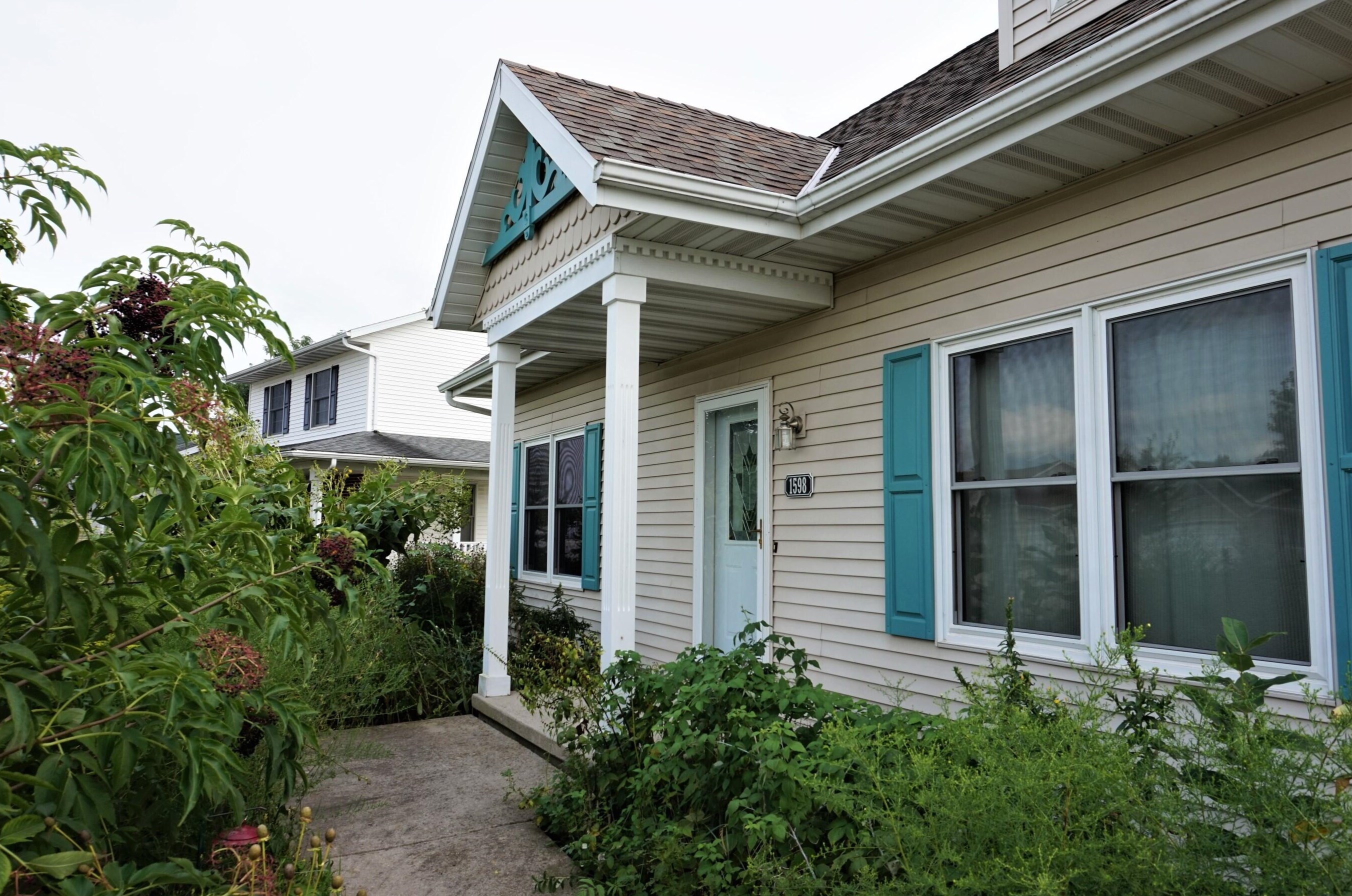 1598 Primrose Ln, Fond du Lac, WI 54935