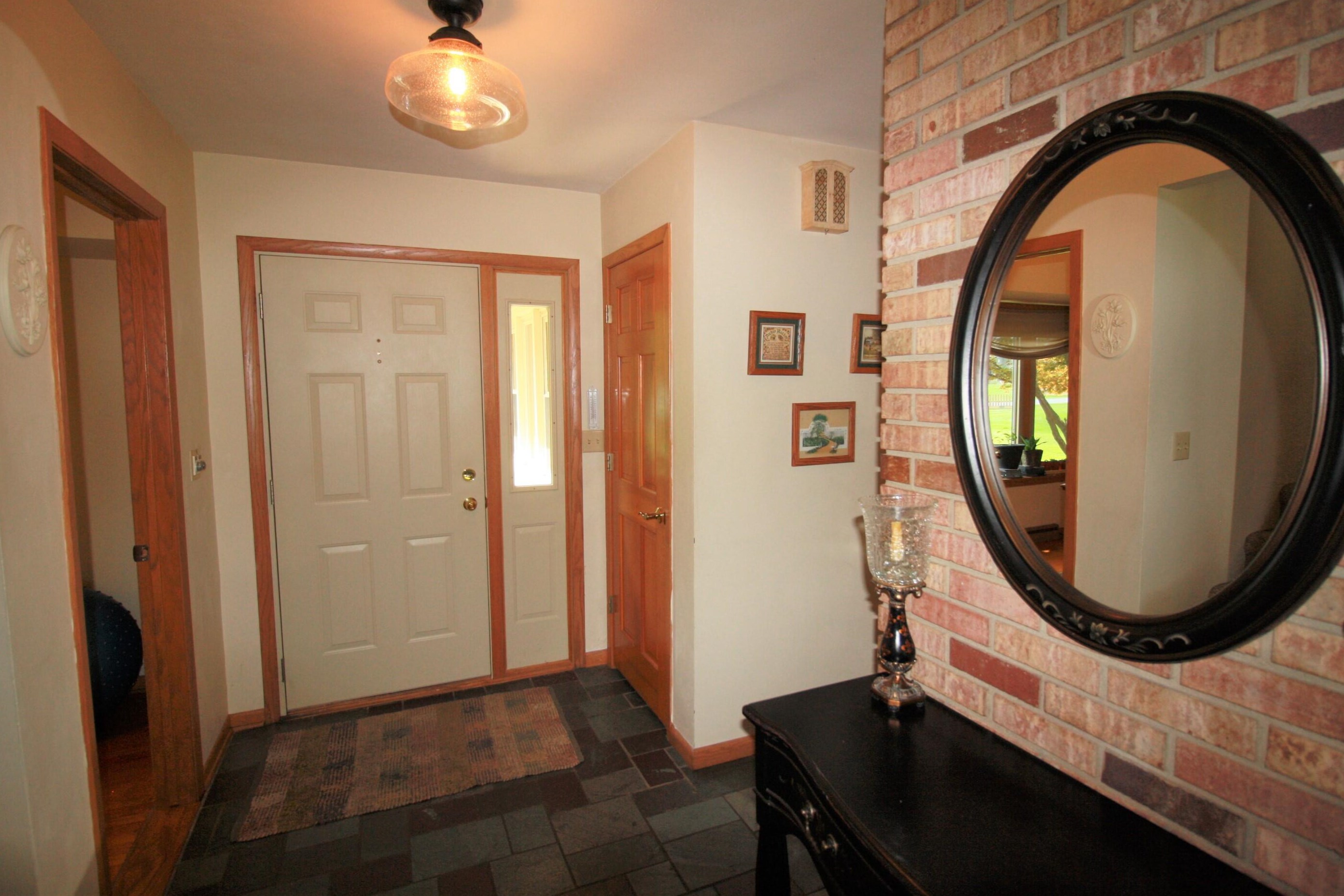 5137 Starlight Dr, Racine, WI 53402-2310