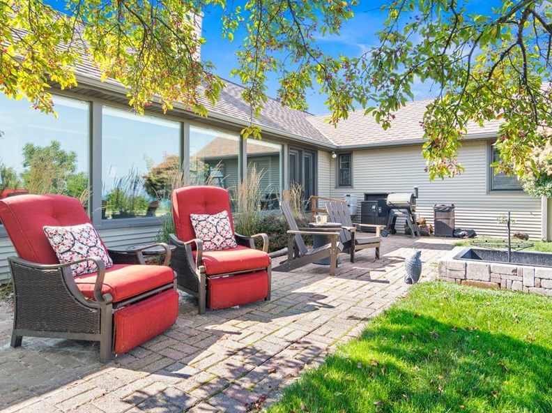336 Clement Ave, Sheboygan, WI 53083-5040