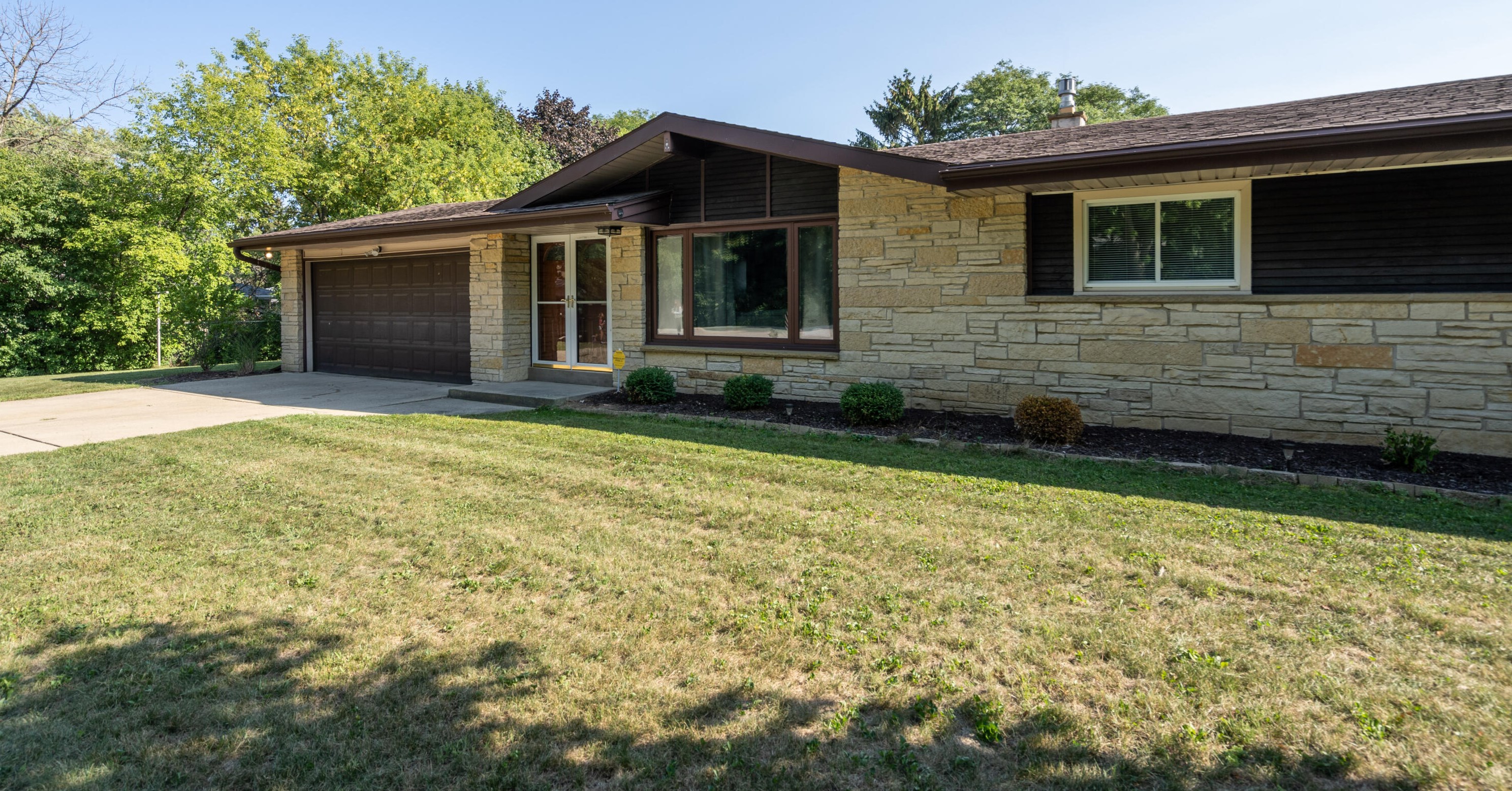 5121 Maryland Ave, Racine, WI 53406-5451