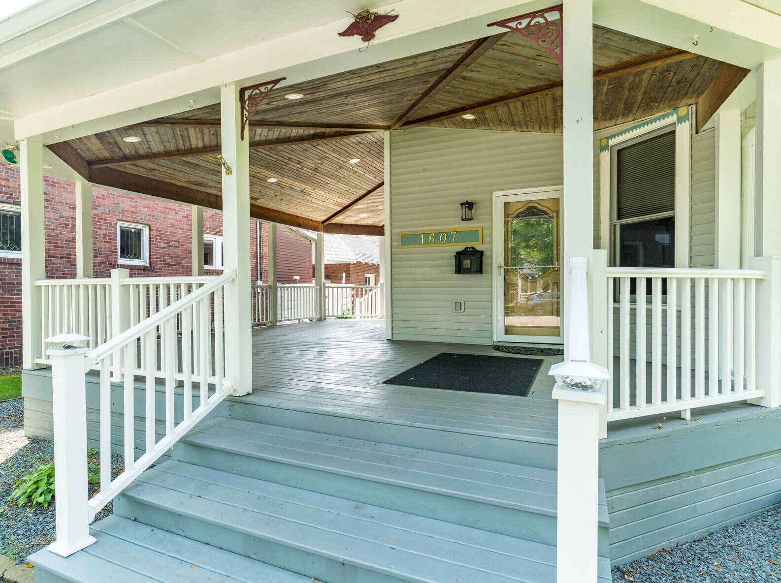 1607 Wood St, La Crosse, WI 54603