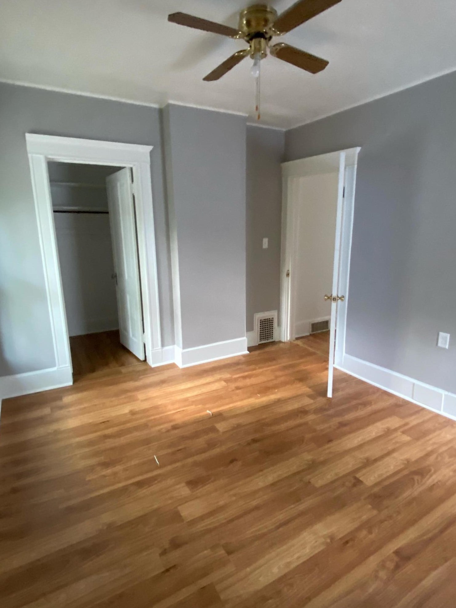 1723 Park Ave, Racine, WI 53403-2760