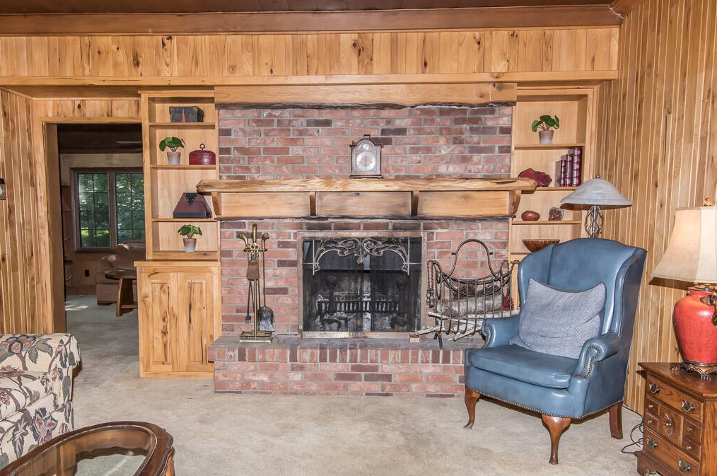 1880 Churchview Dr, Brookfield WI 53005-5133 exterior