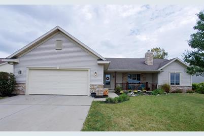 229 Gosdeck Ln - Photo 1