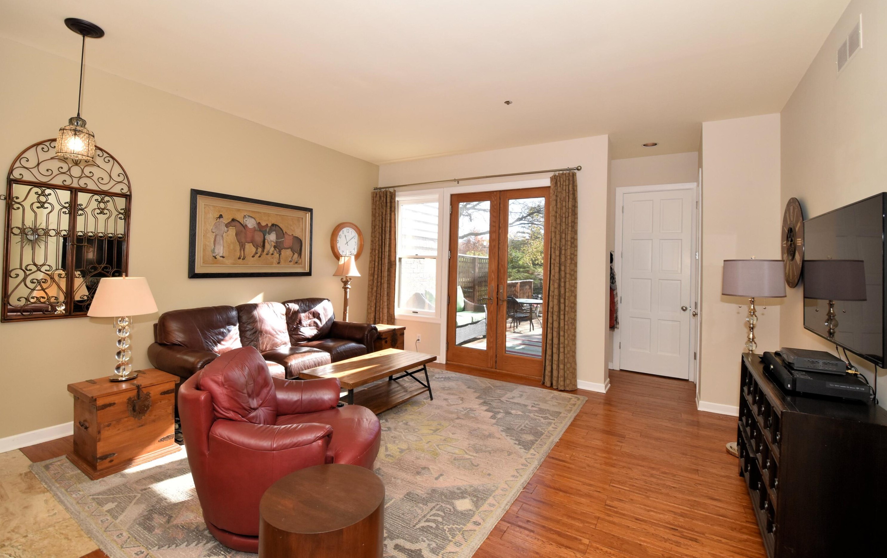 16755 Lake Rd, Brookfield, WI 53005-5749
