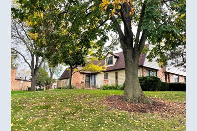8678 N 73rd St - Photo 1