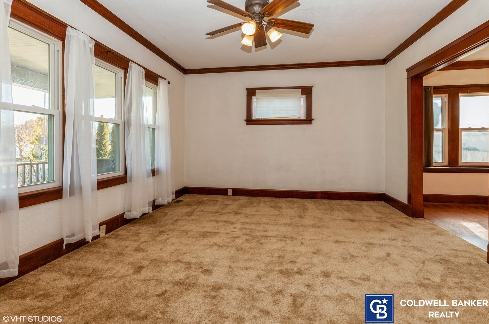 1606 Carlisle Ave, Racine, WI 53404-2613