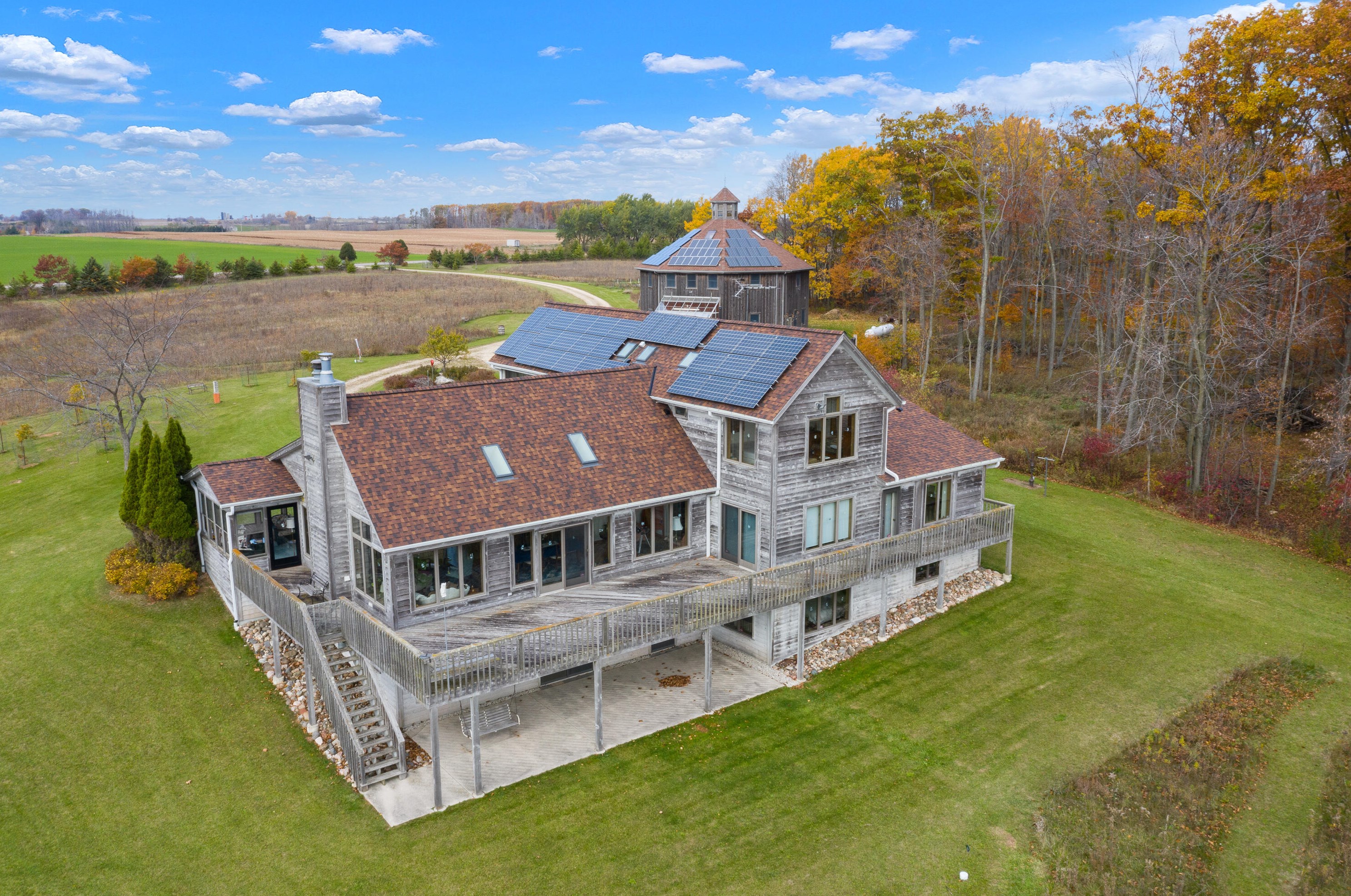 5400 Sunnyridge Rd, Belgium, WI 53004
