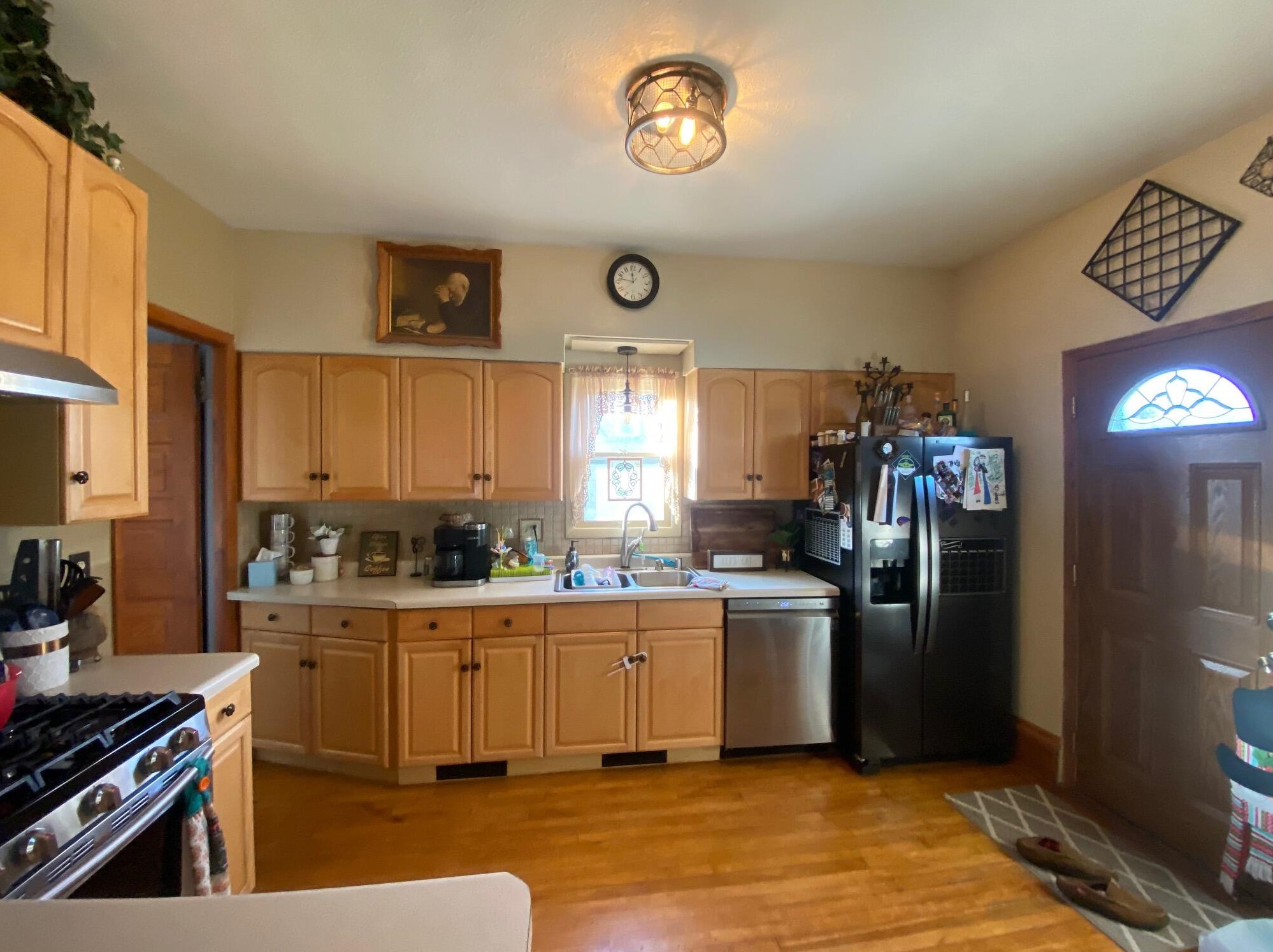 1416 Colorado Ct, Sheboygan, WI 53081-5753
