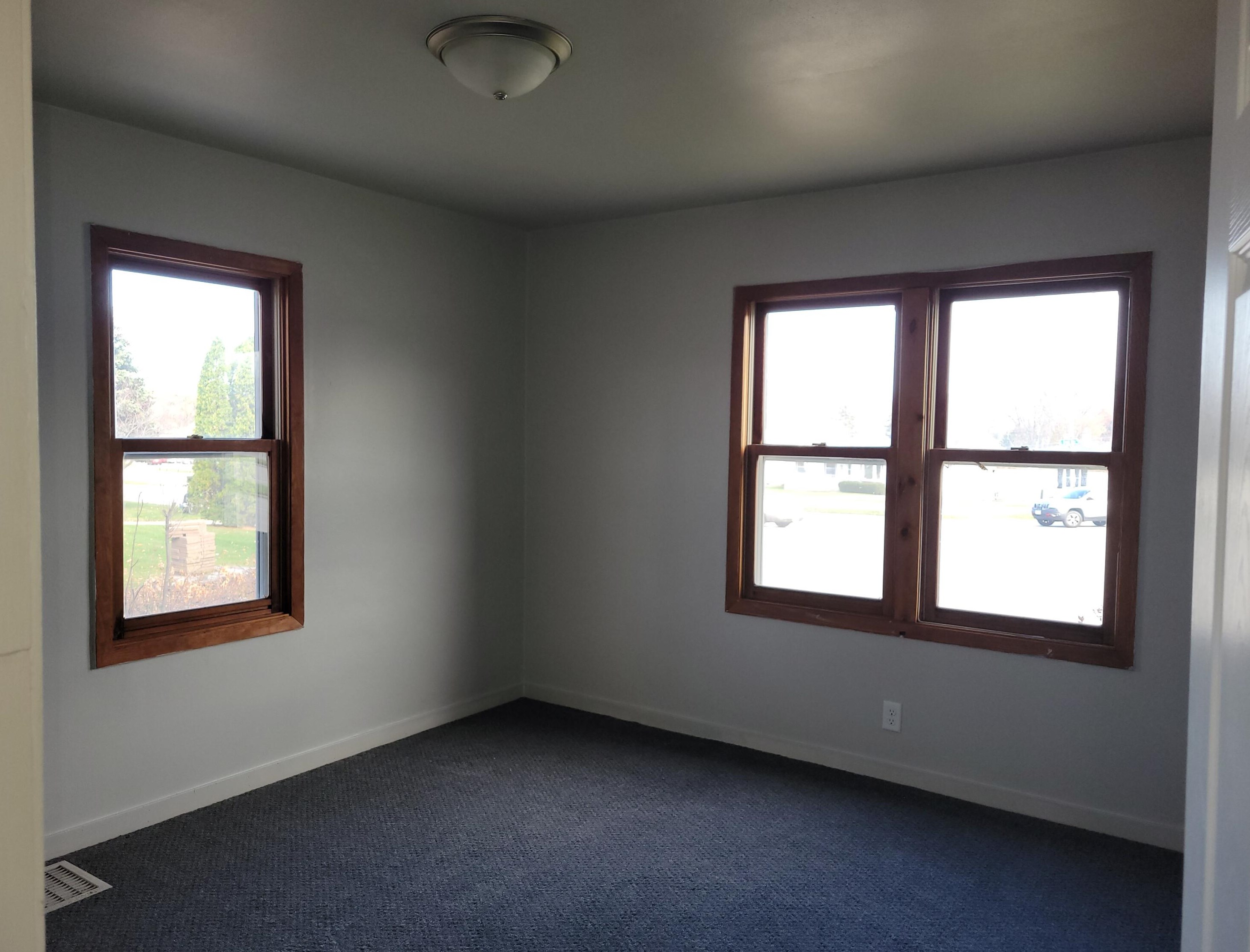 810 Green Bay Rd, Racine WI  53406-4006 exterior
