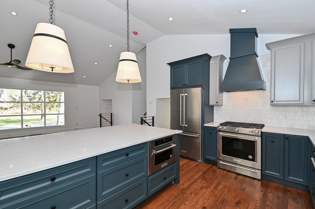 126 Brook Ln, Delavan WI 53115-1611 exterior