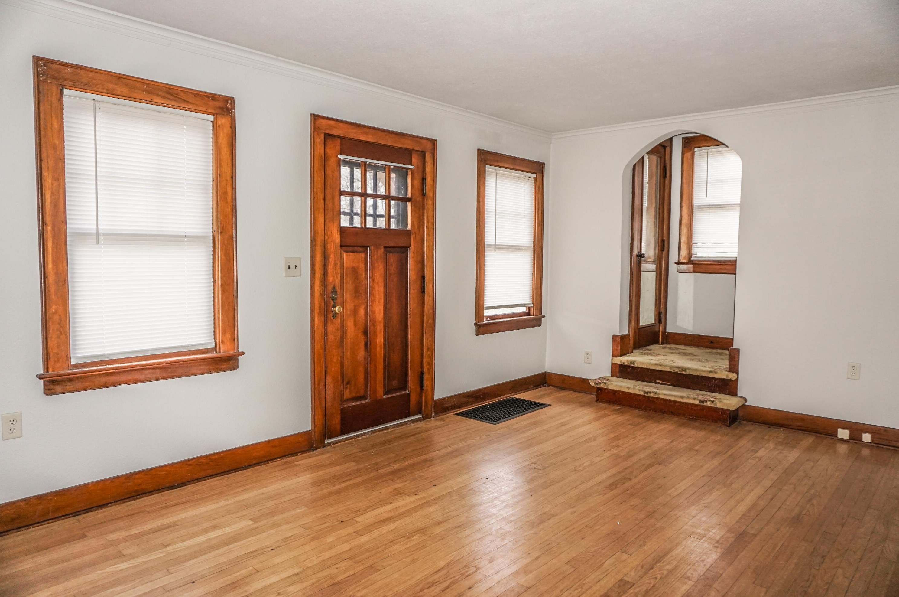 1610 Manchester St, Beloit, WI 53511-6456